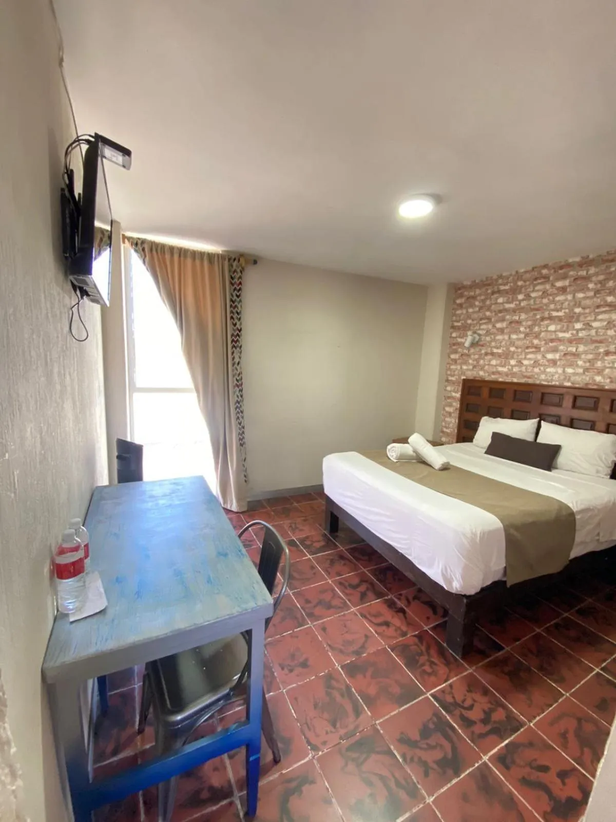 Standard Queen Room in Hotel Flamingos