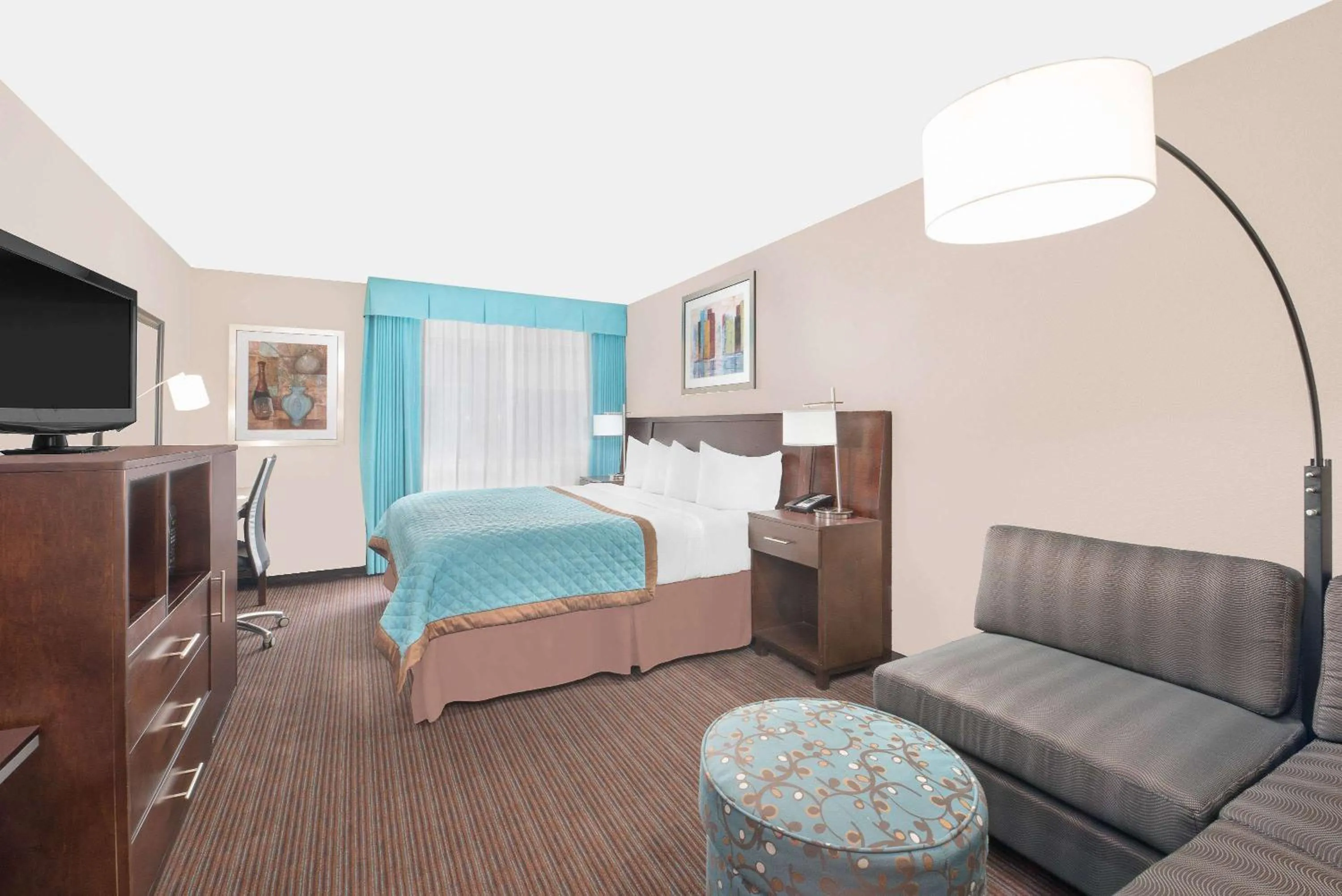 King Room - Non-Smoking in Wyndham Garden Midland