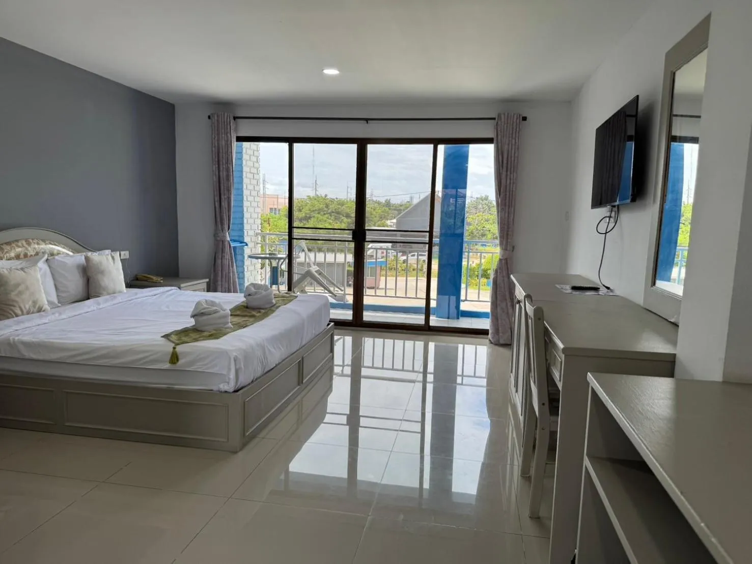 Superior Double Room in Blue Garden Resort Pattaya