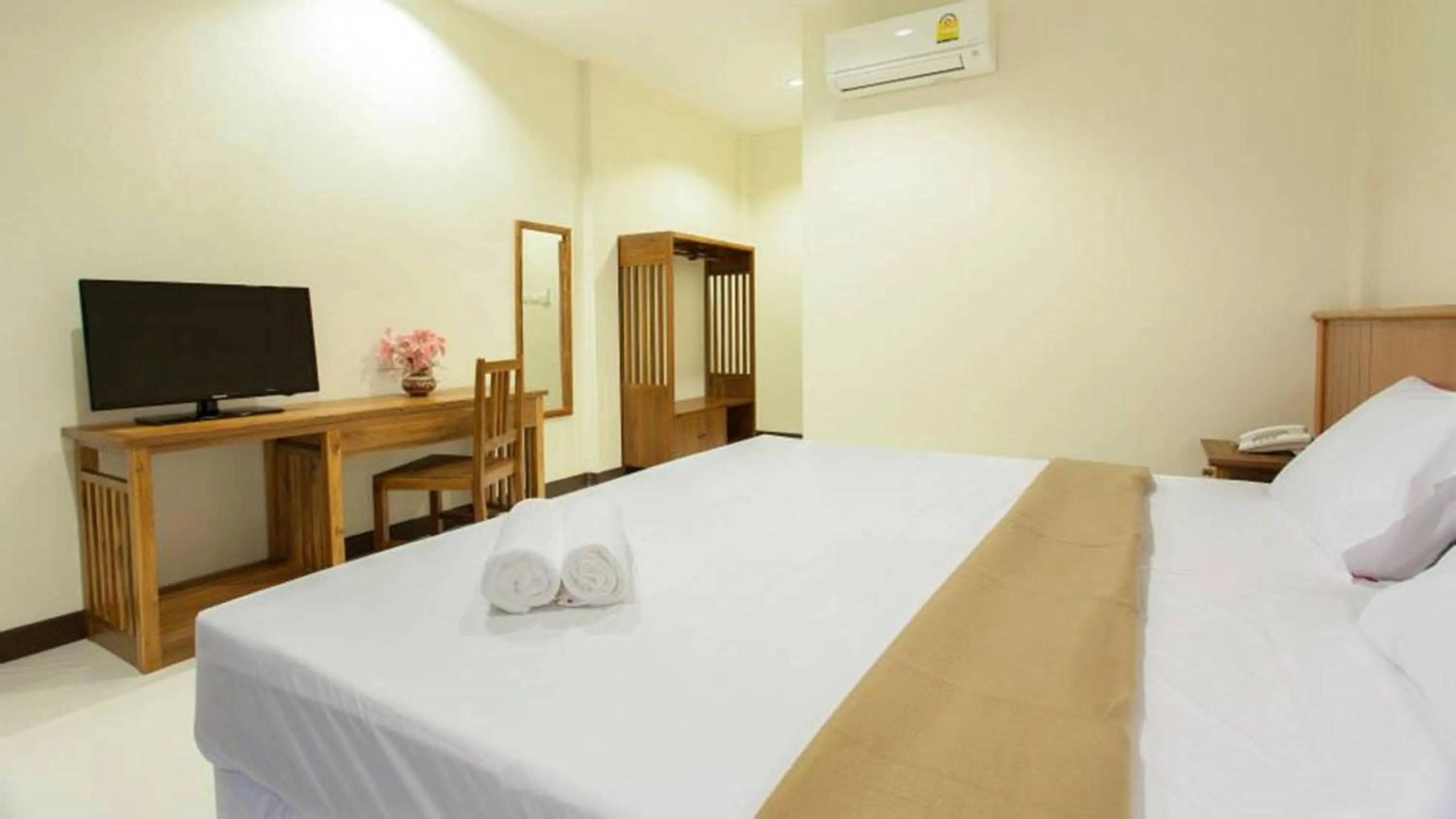 Standard Double Room in Phangan Island View - SHA Extra Plus