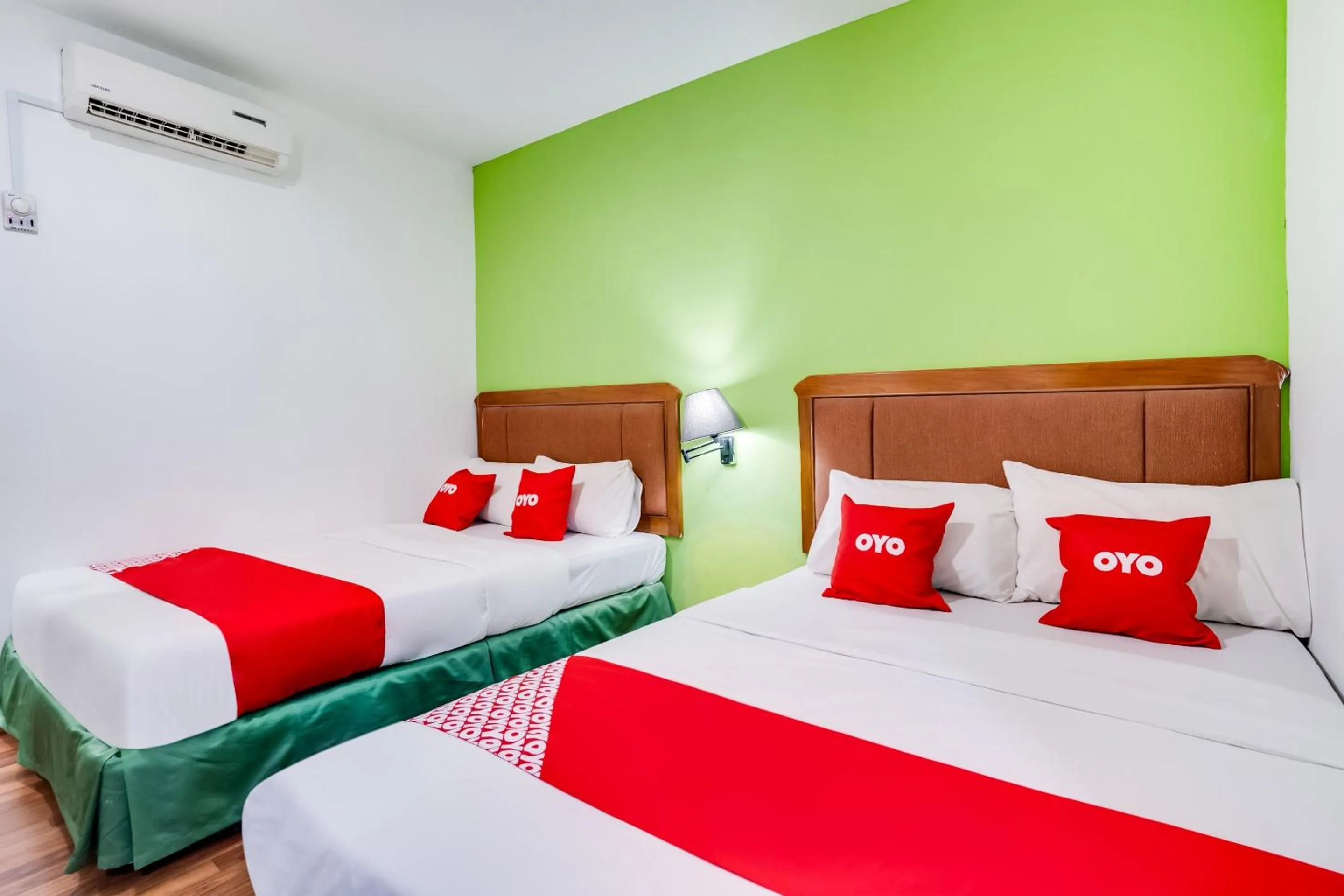 Premium Suite room in OYO 89652 Bjorn Boutique Hotel