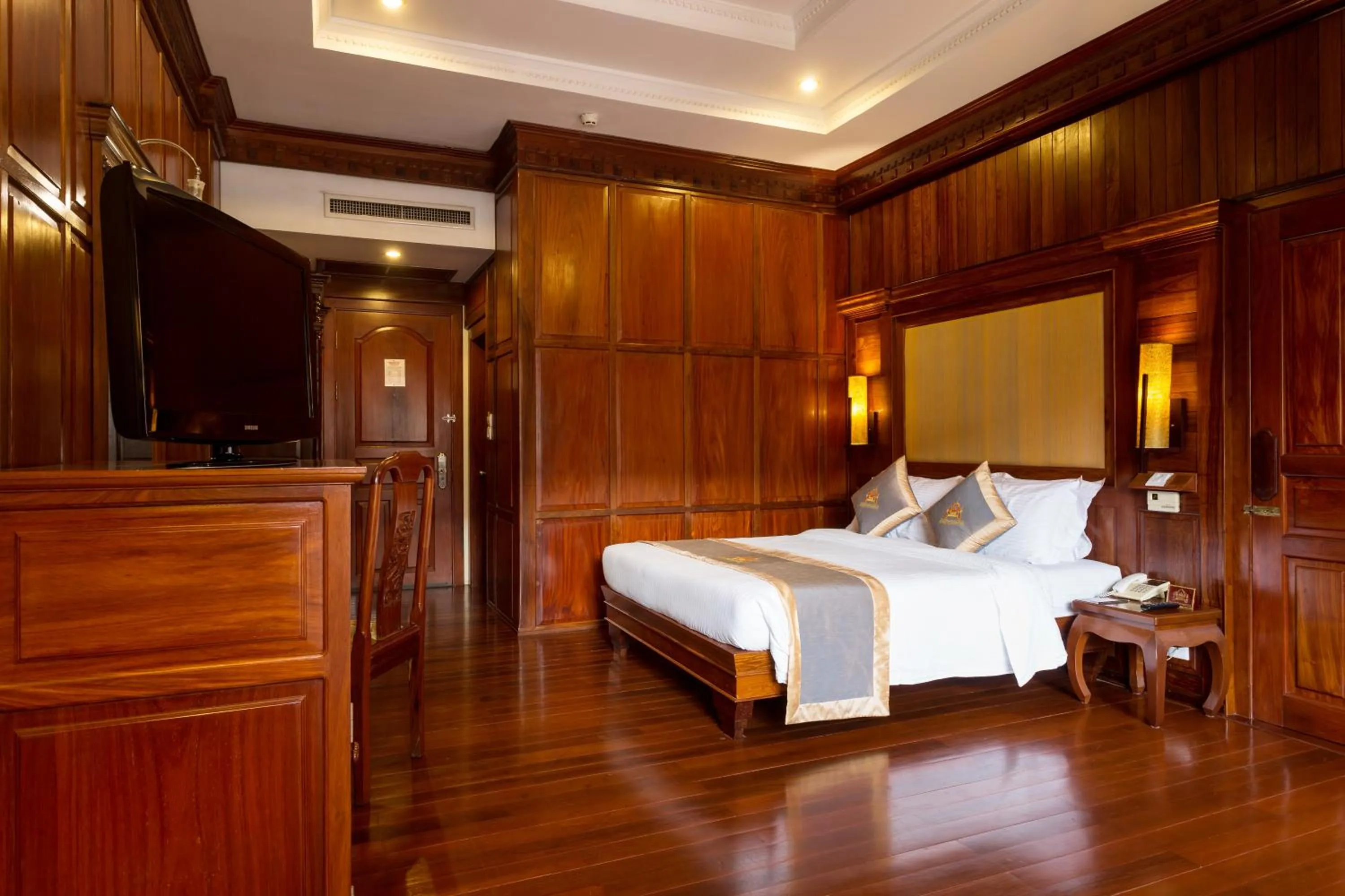 Deluxe Double or Twin Room in Empress Residence Resort and Spa