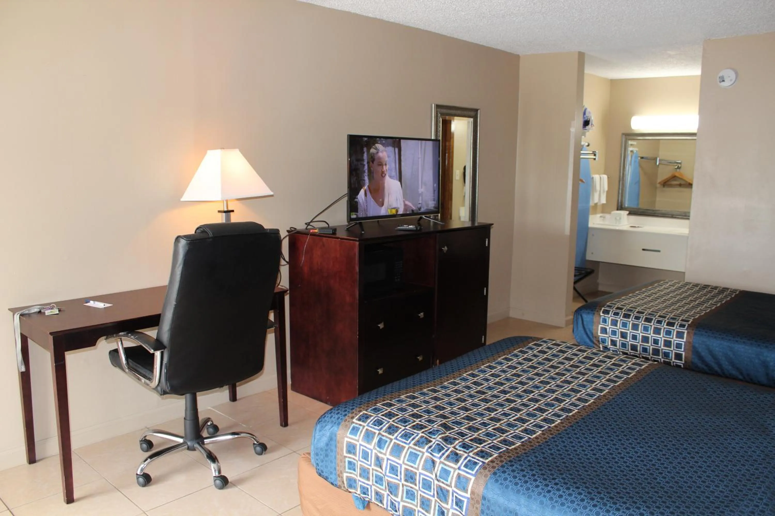 Double Room with Two Double Beds - Non-Smoking in Highland Inn Denham Springs Baton Rouge East