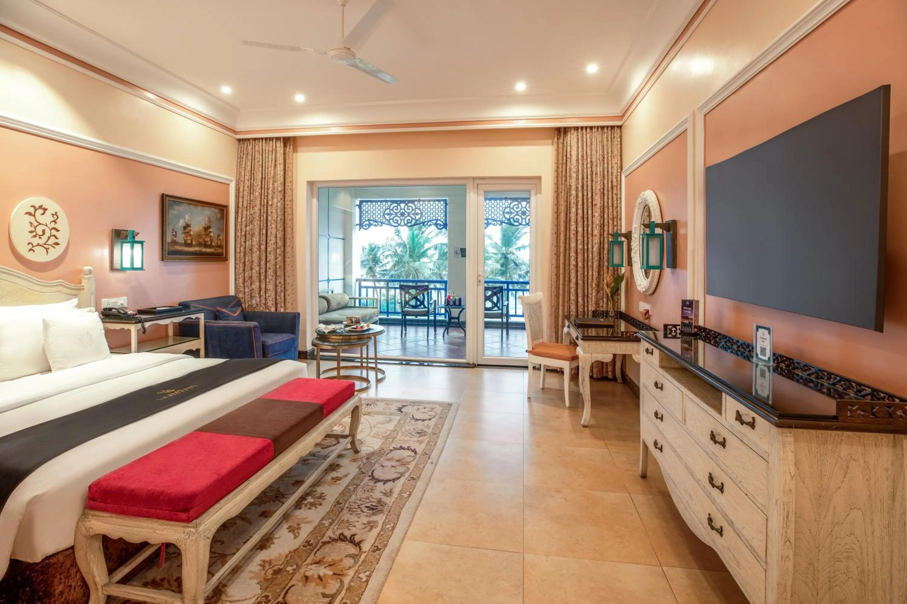 Deluxe Double Room in Mayfair Palm Beach Resort