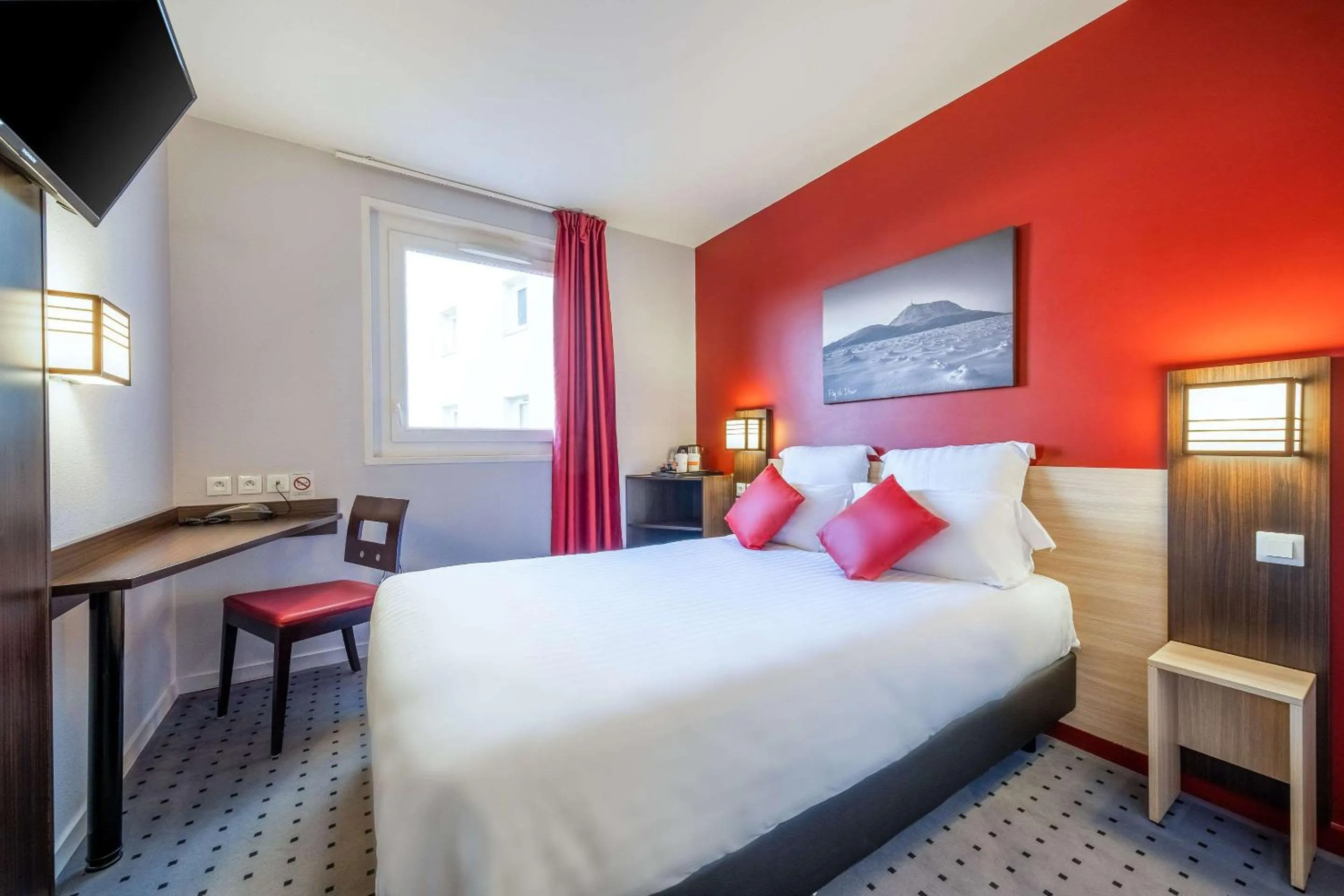 Single Room in Comfort Hotel Clermont Saint Jacques