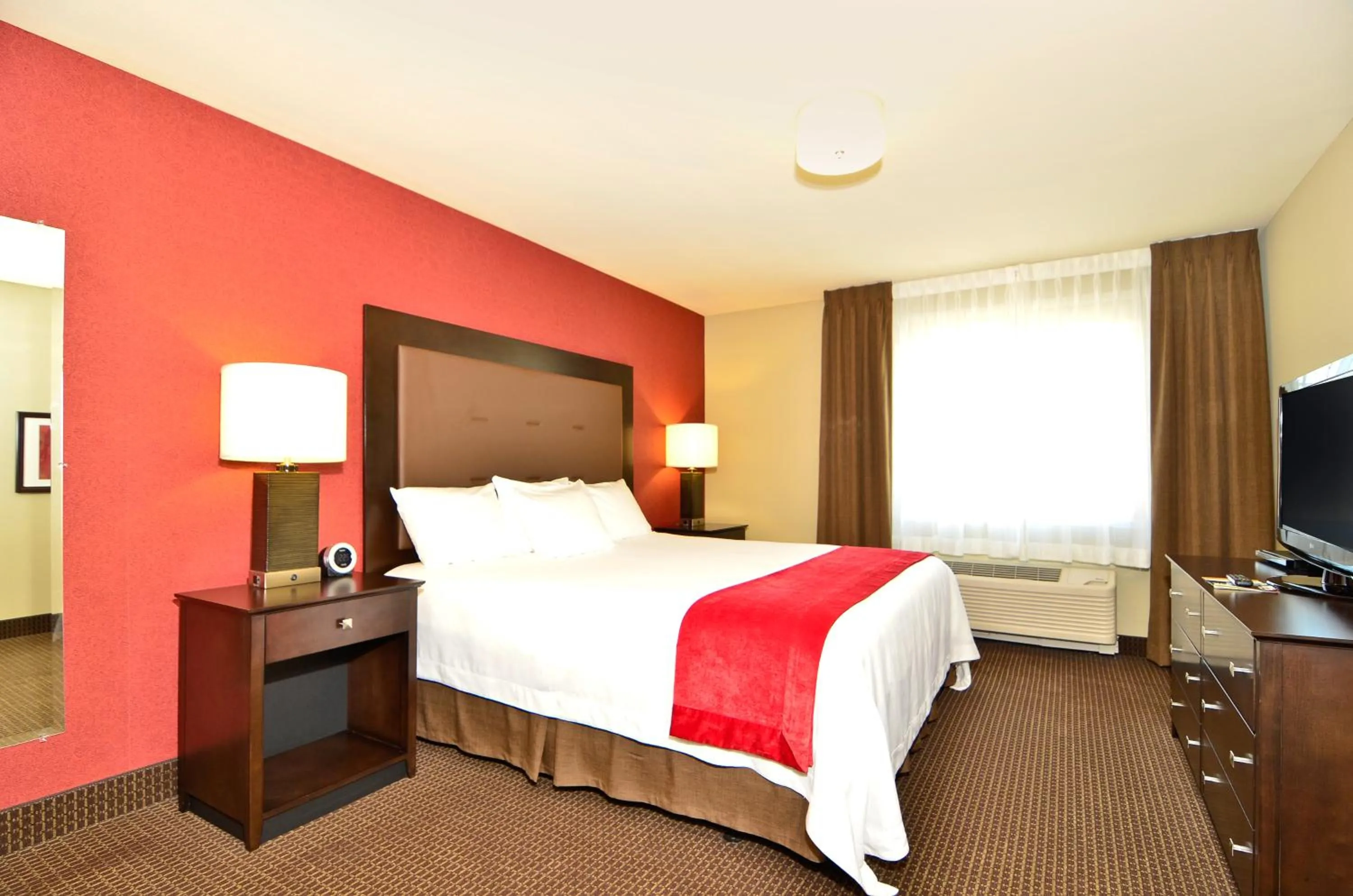 Standard King Suite - Non-Smoking in Hawthorn Suites by Wyndham Williston