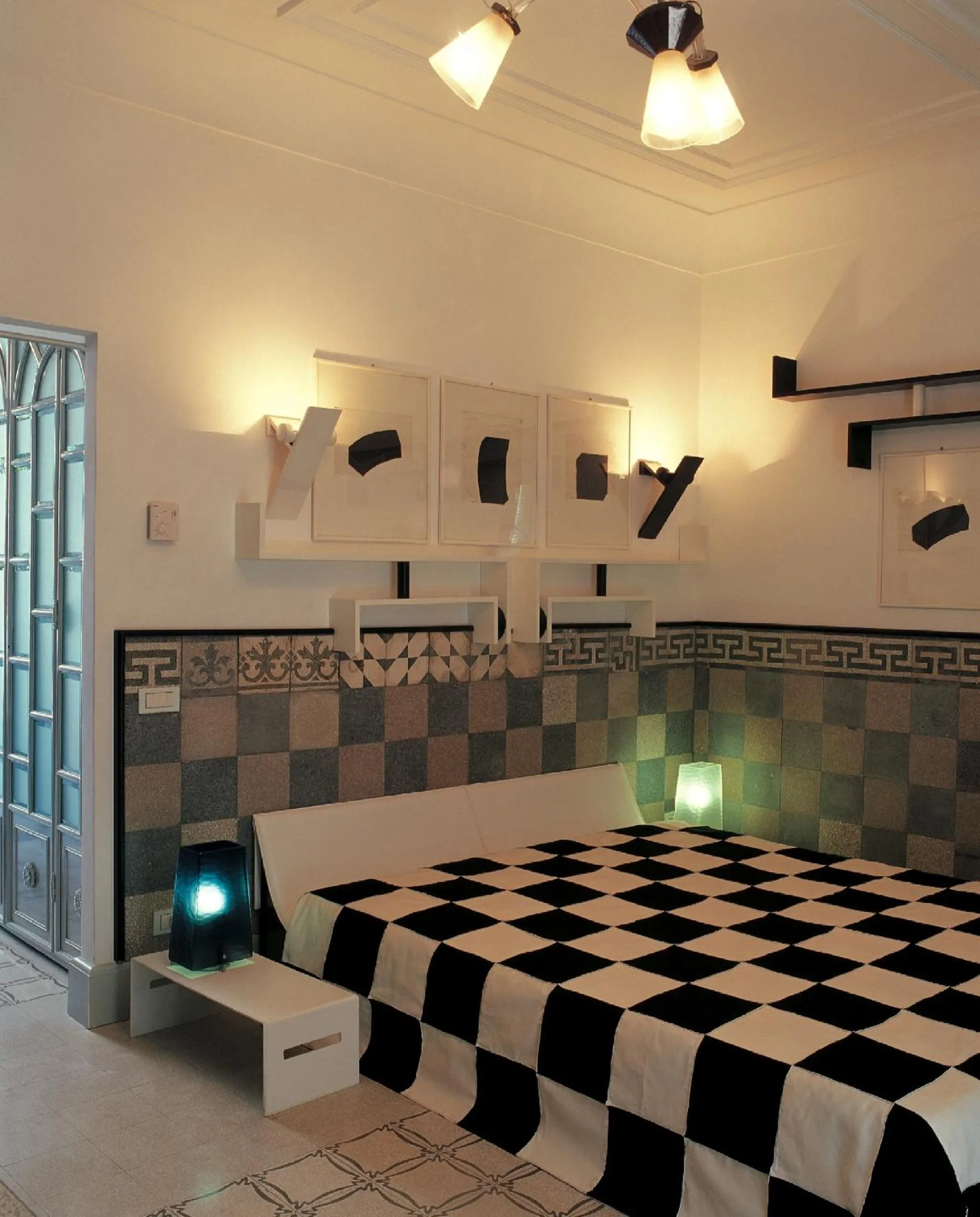 Deluxe Triple Room in Villa Laetitia