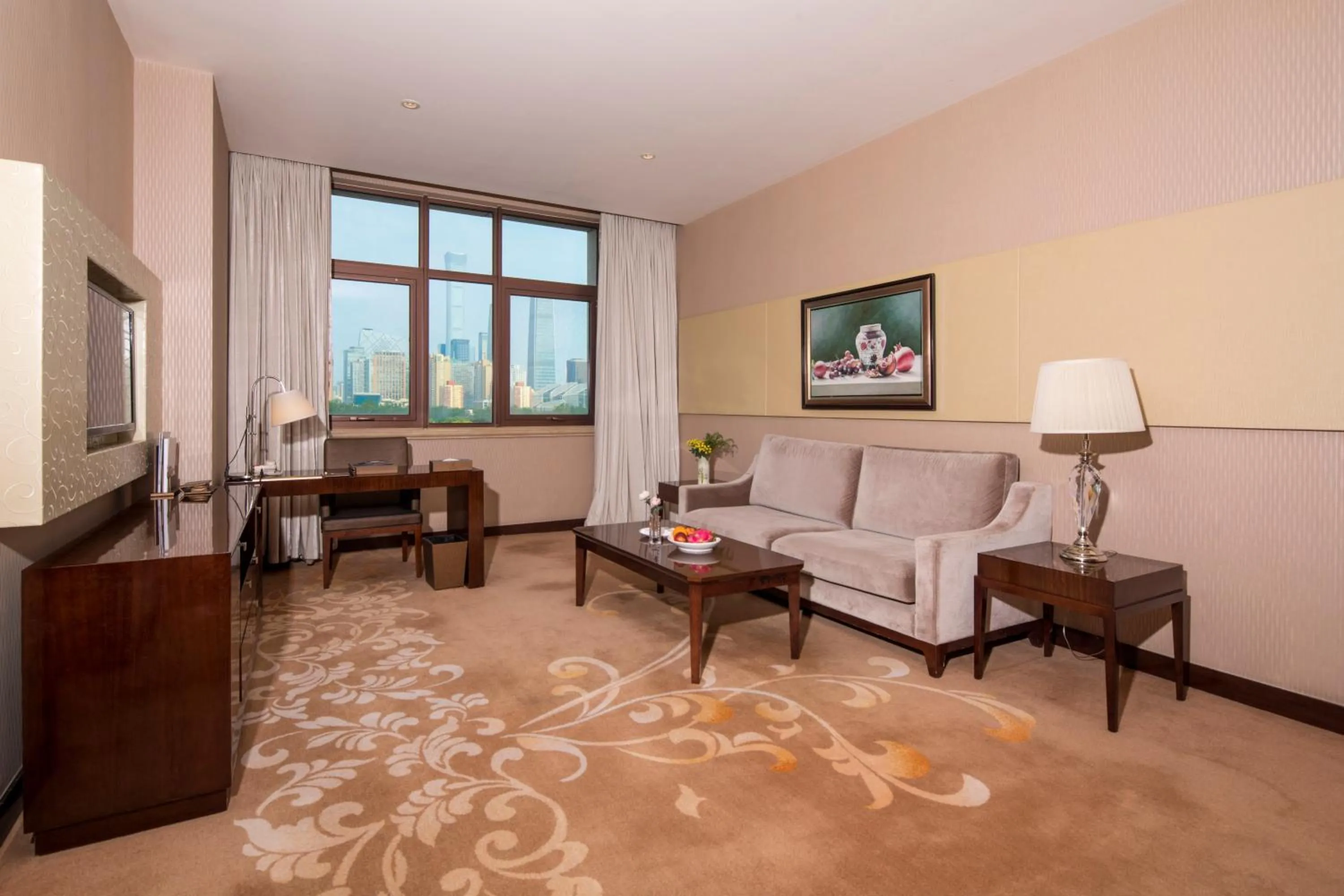 Deluxe Business Suite  in Ritan Hotel Downtown Beijing