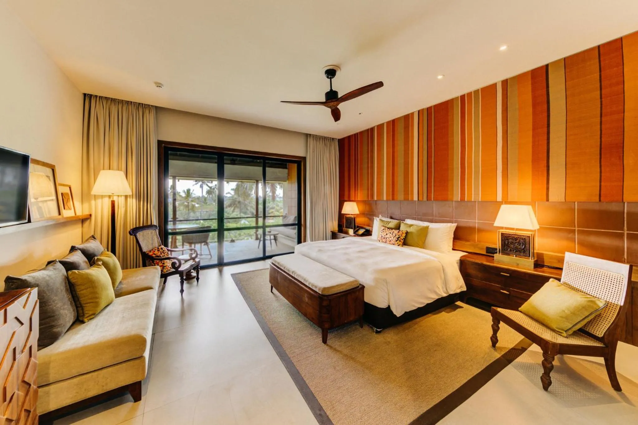 	 Premium Terrace King - single occupancy - Discounts (10% on SPA, 5% on Water Sports) in Cinnamon Bentota Beach - Signature Selection