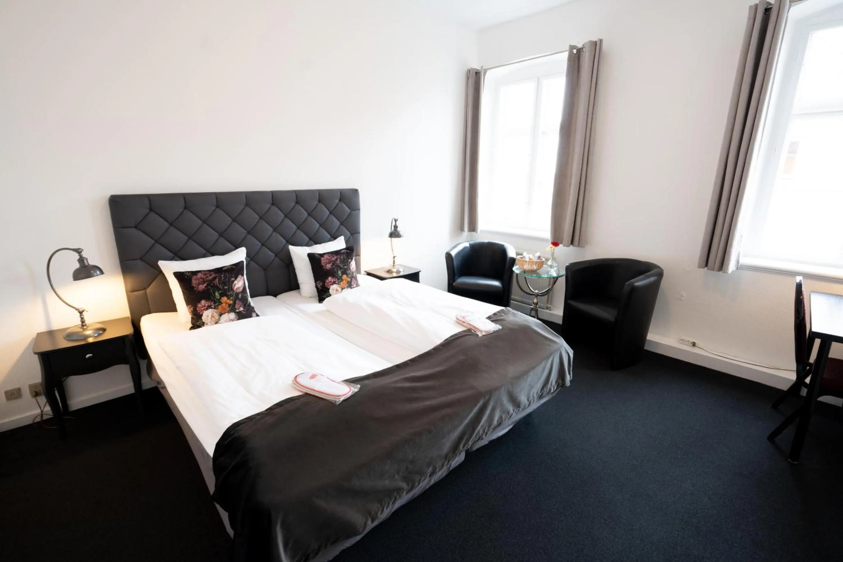 Double or Twin Room in Hotel Vinhuset