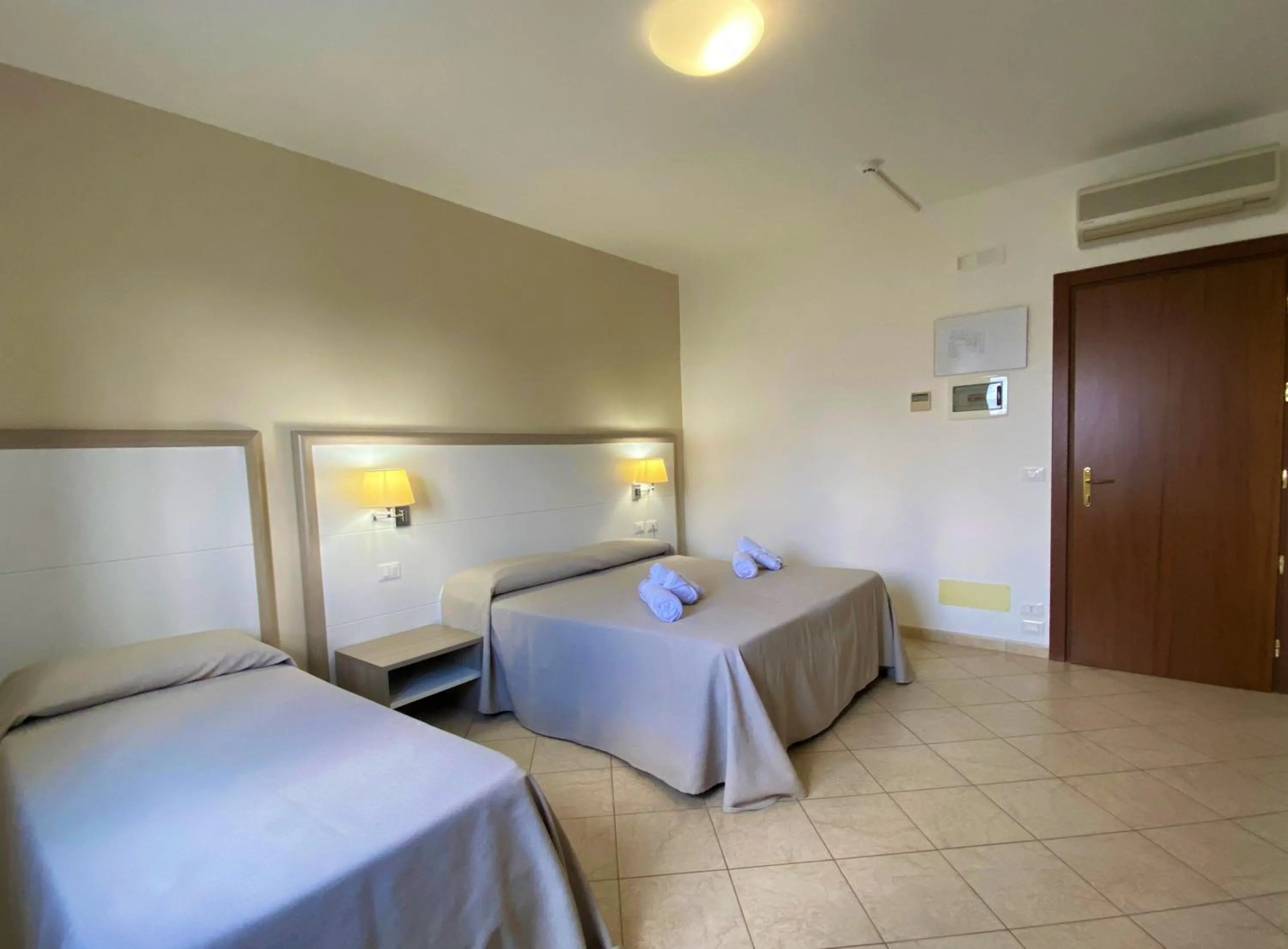 Comfort Triple Room in Hotel Victoria