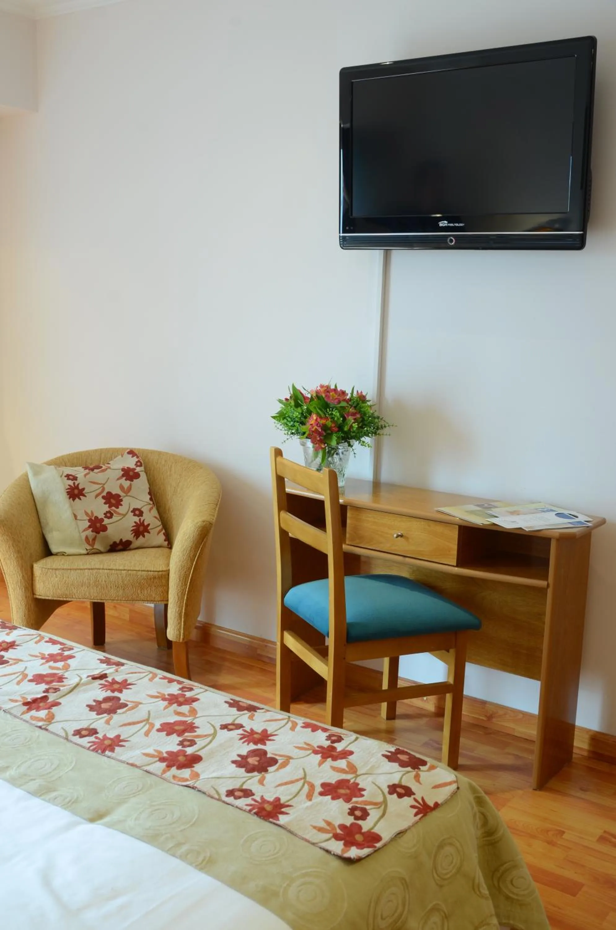 Premium Double Room in Ñikén Hotel Spa & Business Center