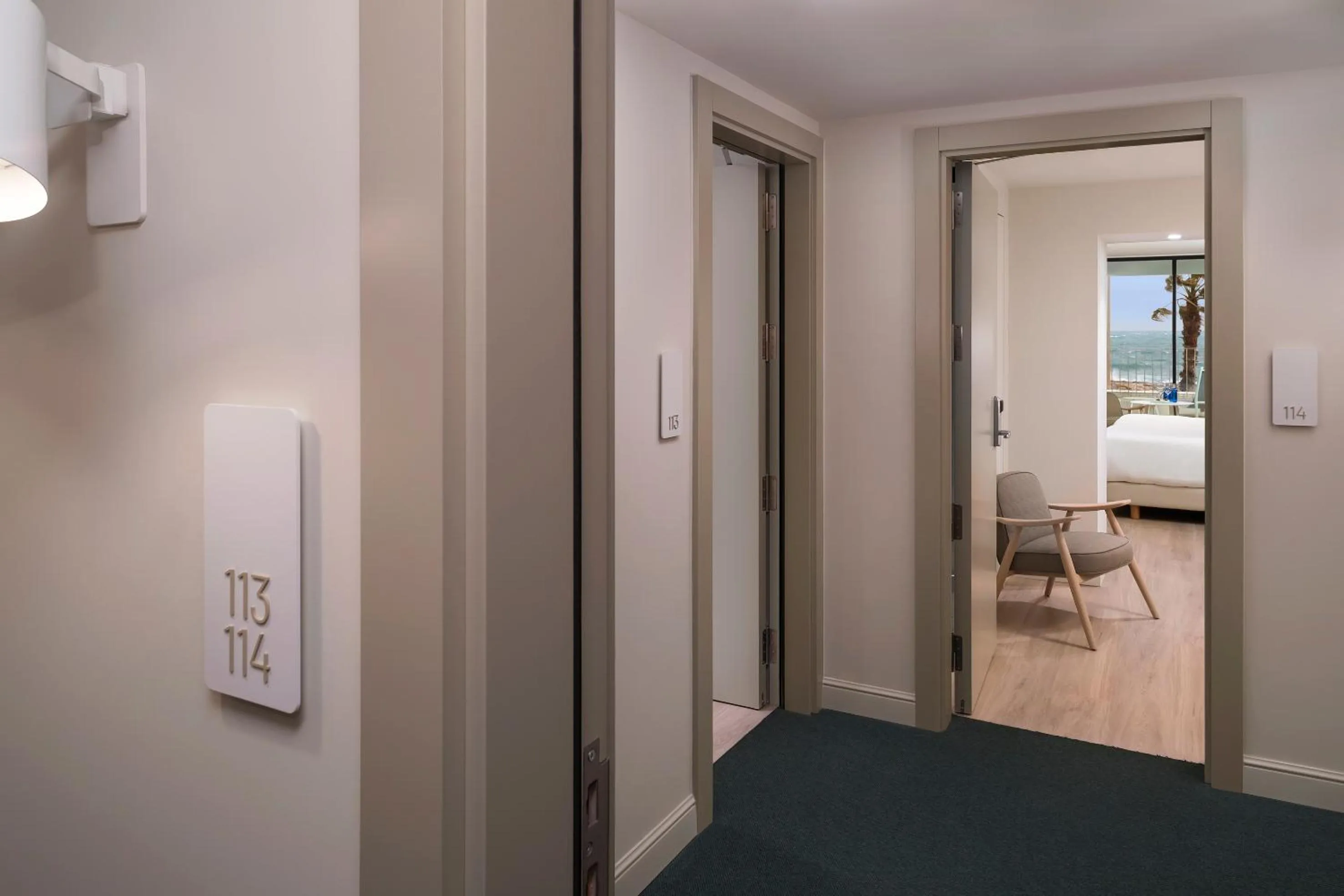 Two Connecting Superior ME in ME Sitges Terramar