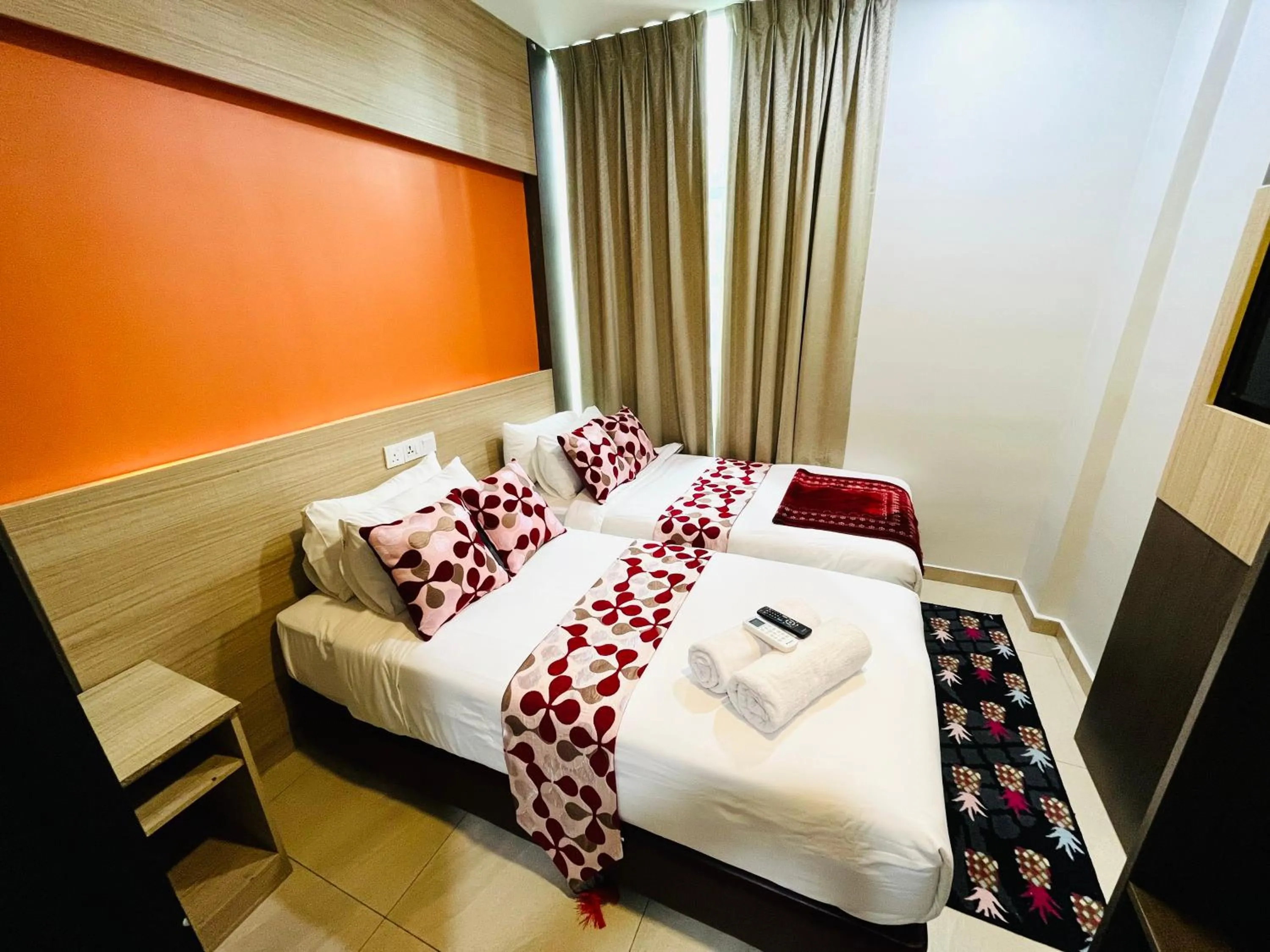 Deluxe Twin Room in Prime Hotel at TRX Tower