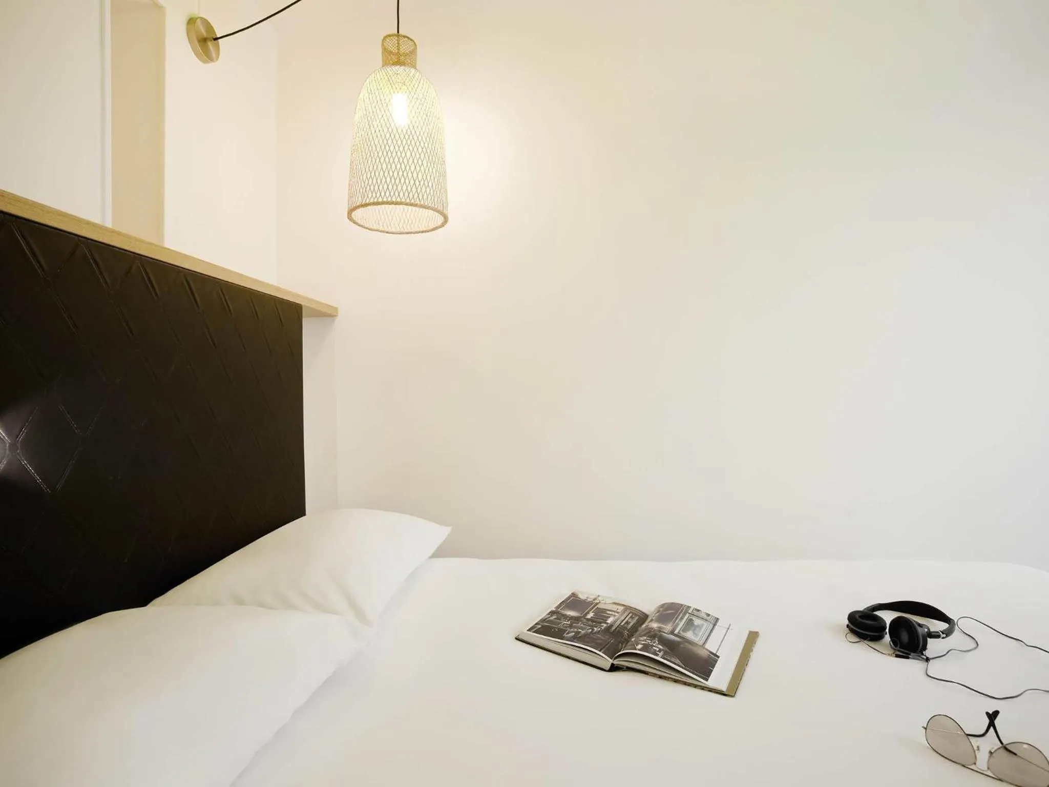 Standard Double Room - single occupancy in ibis Styles Paris Buttes Chaumont