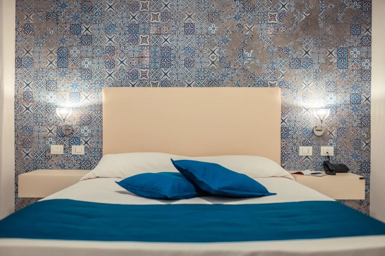 Business Double Room in Nautilus Hotel