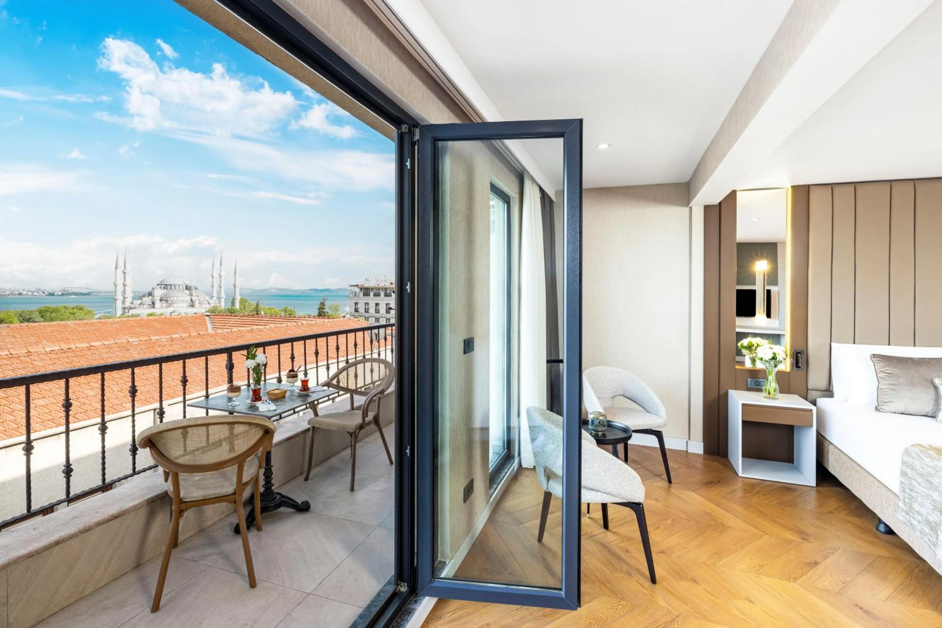 Deluxe Suite with Terrace in Rast Hotel Sultanahmet