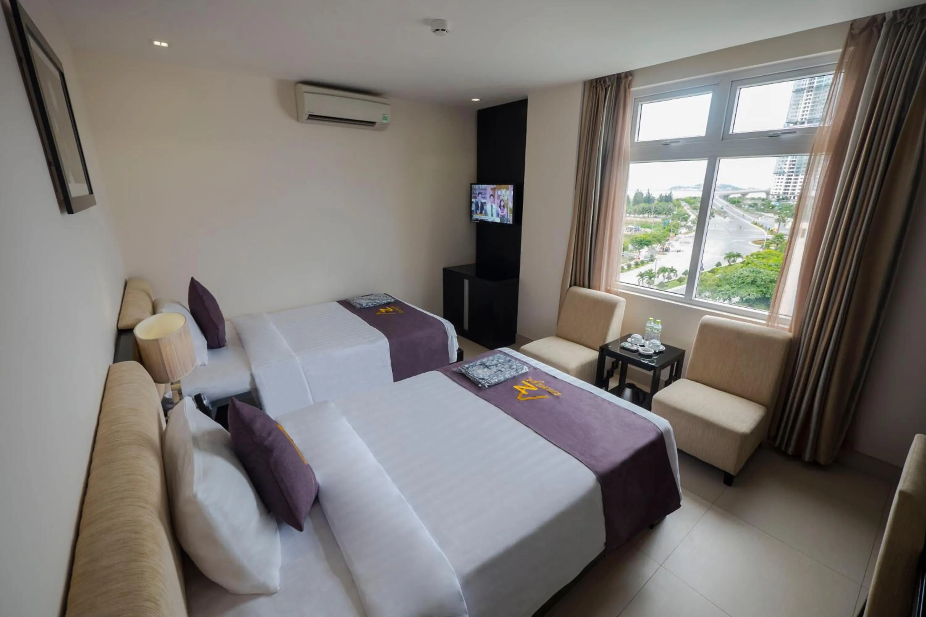 Twin Room with City View in Azumaya Hotel Da Nang