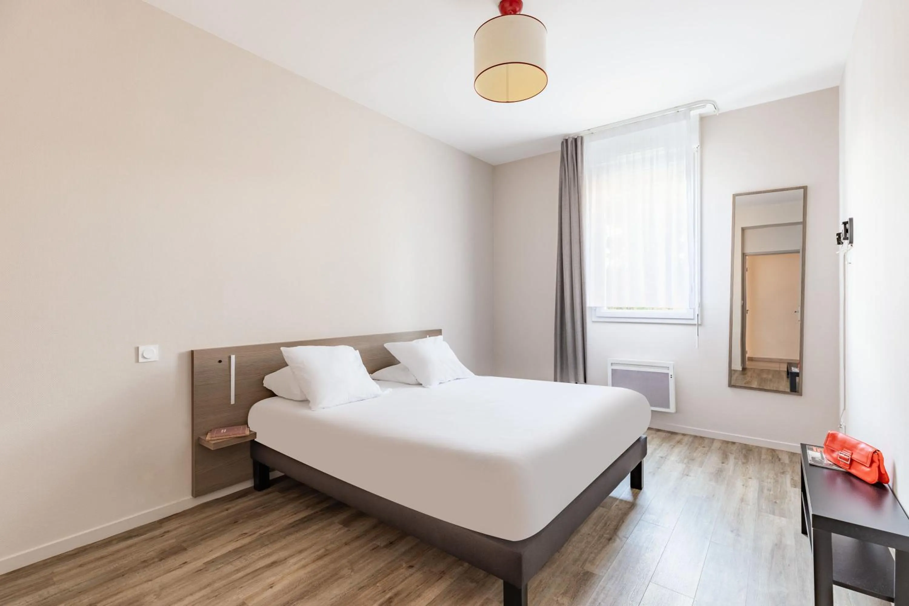 Two-Bedroom Apartment in Appart'City Confort Saint-Nazaire Océan