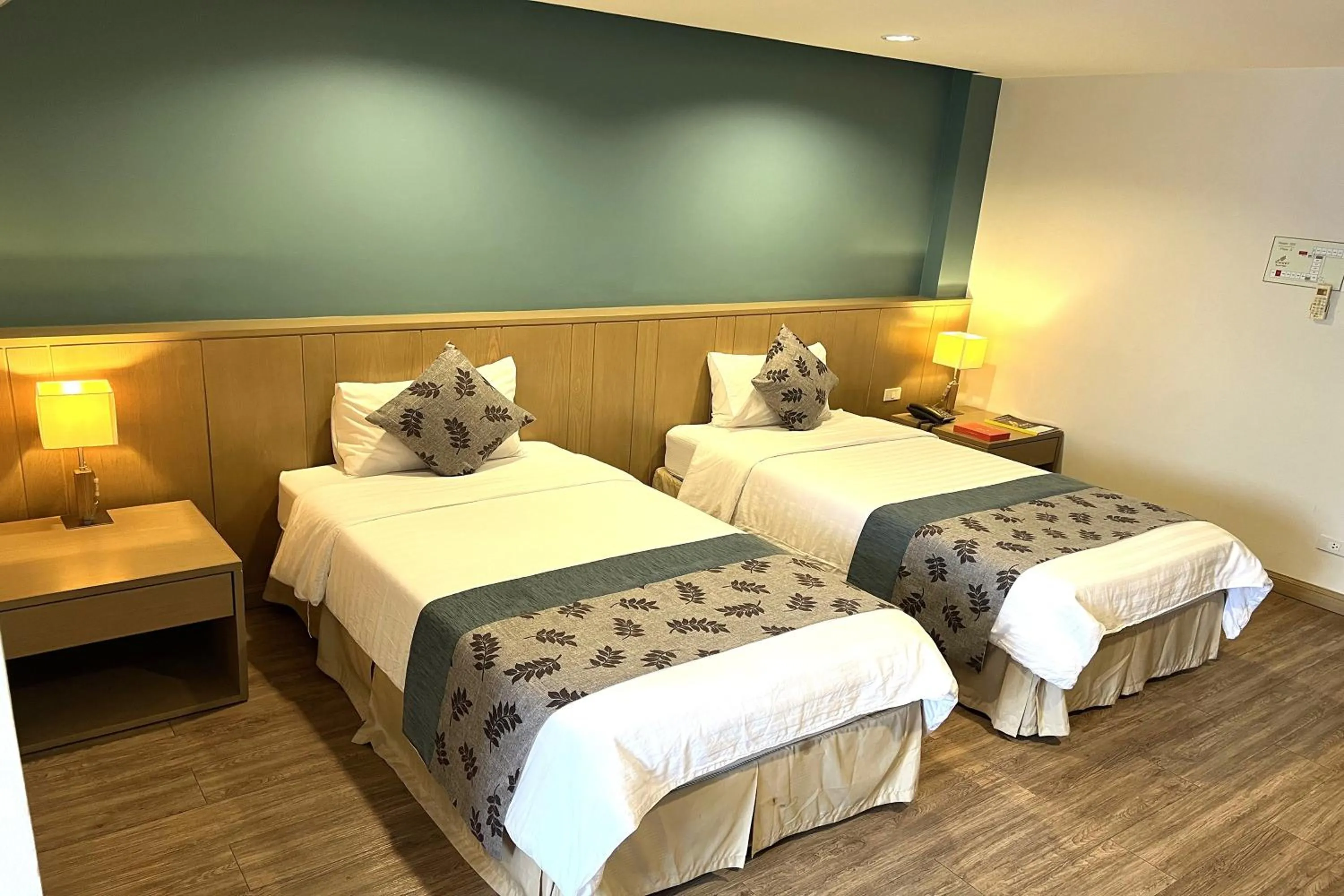 Superior Twin Room in Panya Resort Hotel