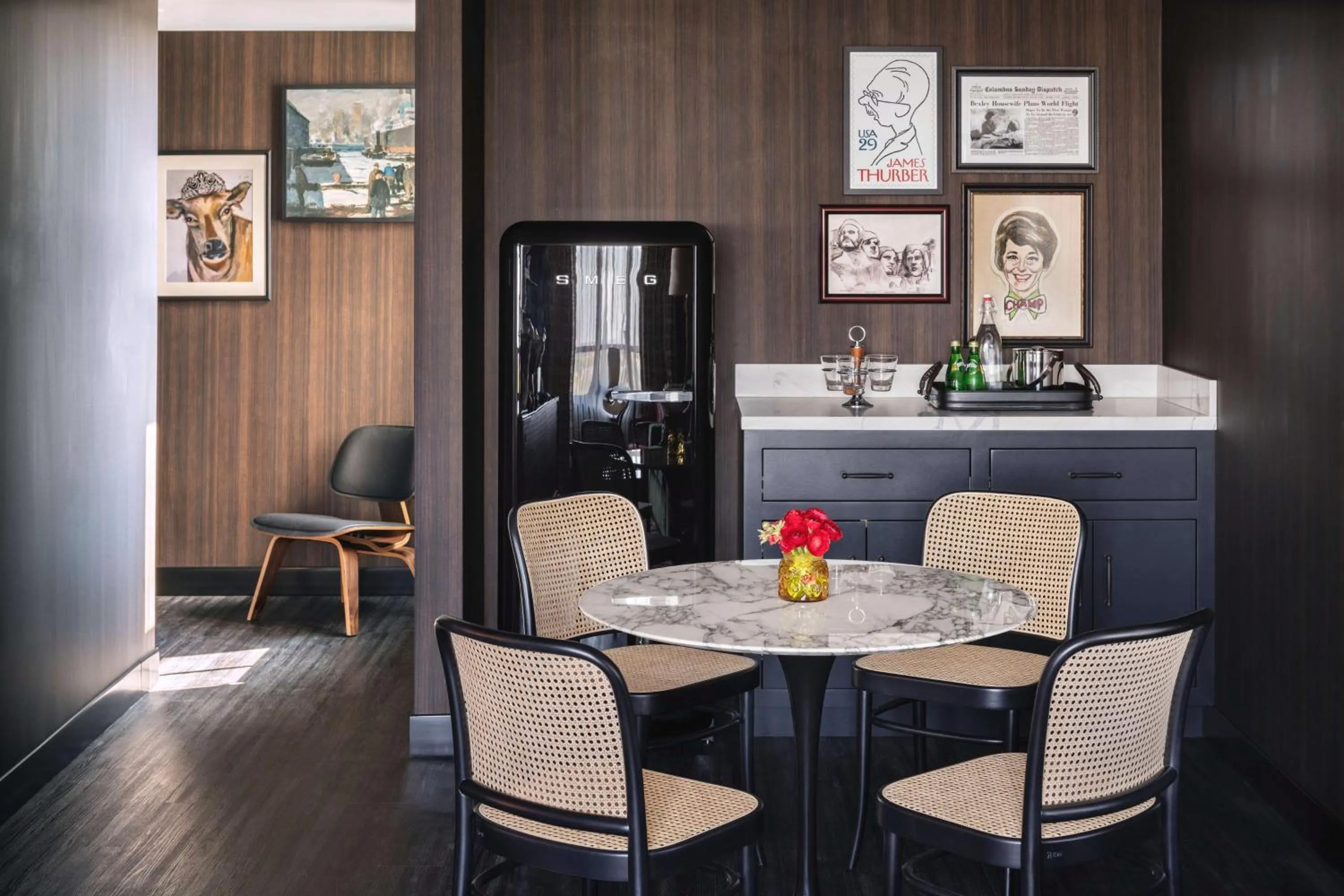 King Studio Suite with Roll-In Shower - Disability Access in Graduate by Hilton Columbus