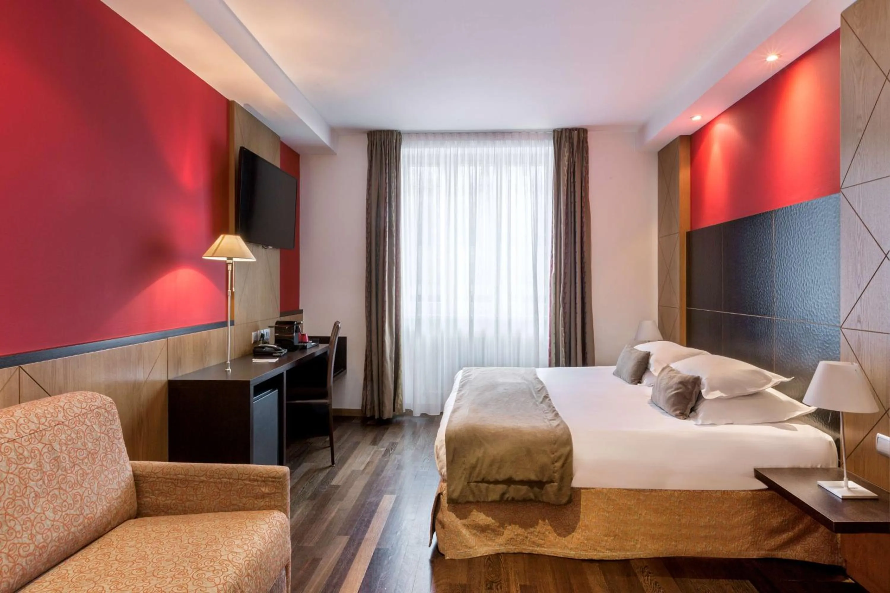 Family Room in Best Western Plus Monopole Métropole