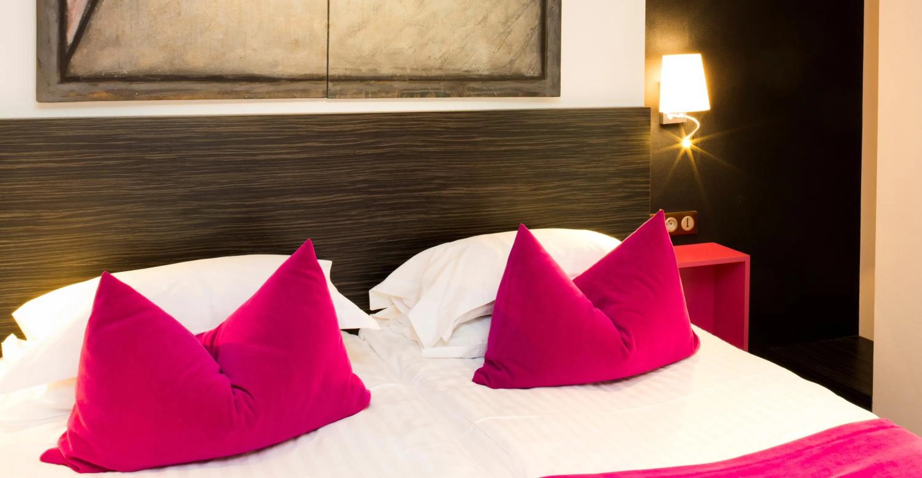 Deluxe Room in Best Western Plus Monopole Métropole