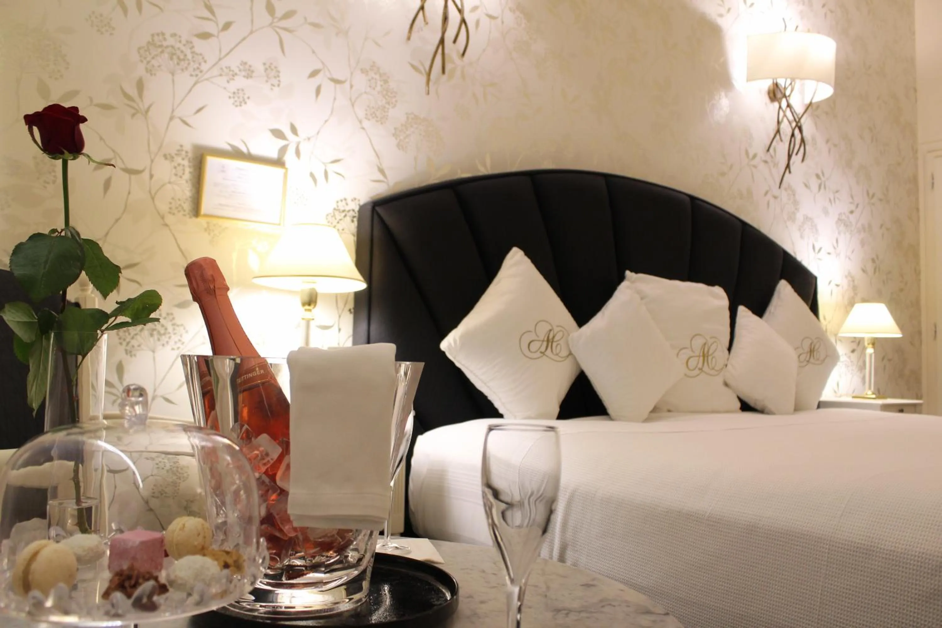 Deluxe Double Room with Terrace in Auberge de Cassagne & Spa