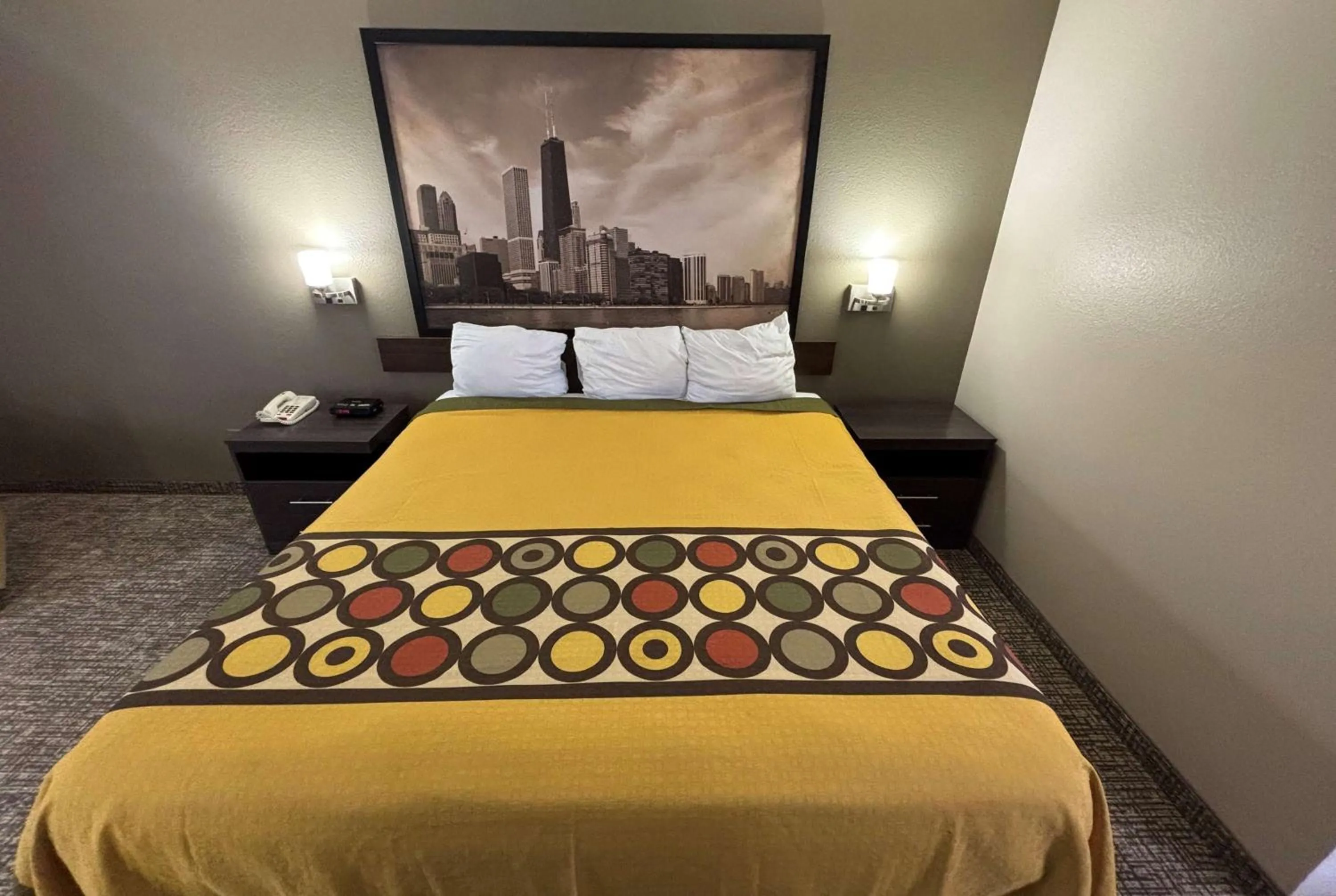 King Room - Non-Smoking in Super 8 by Wyndham Marshall