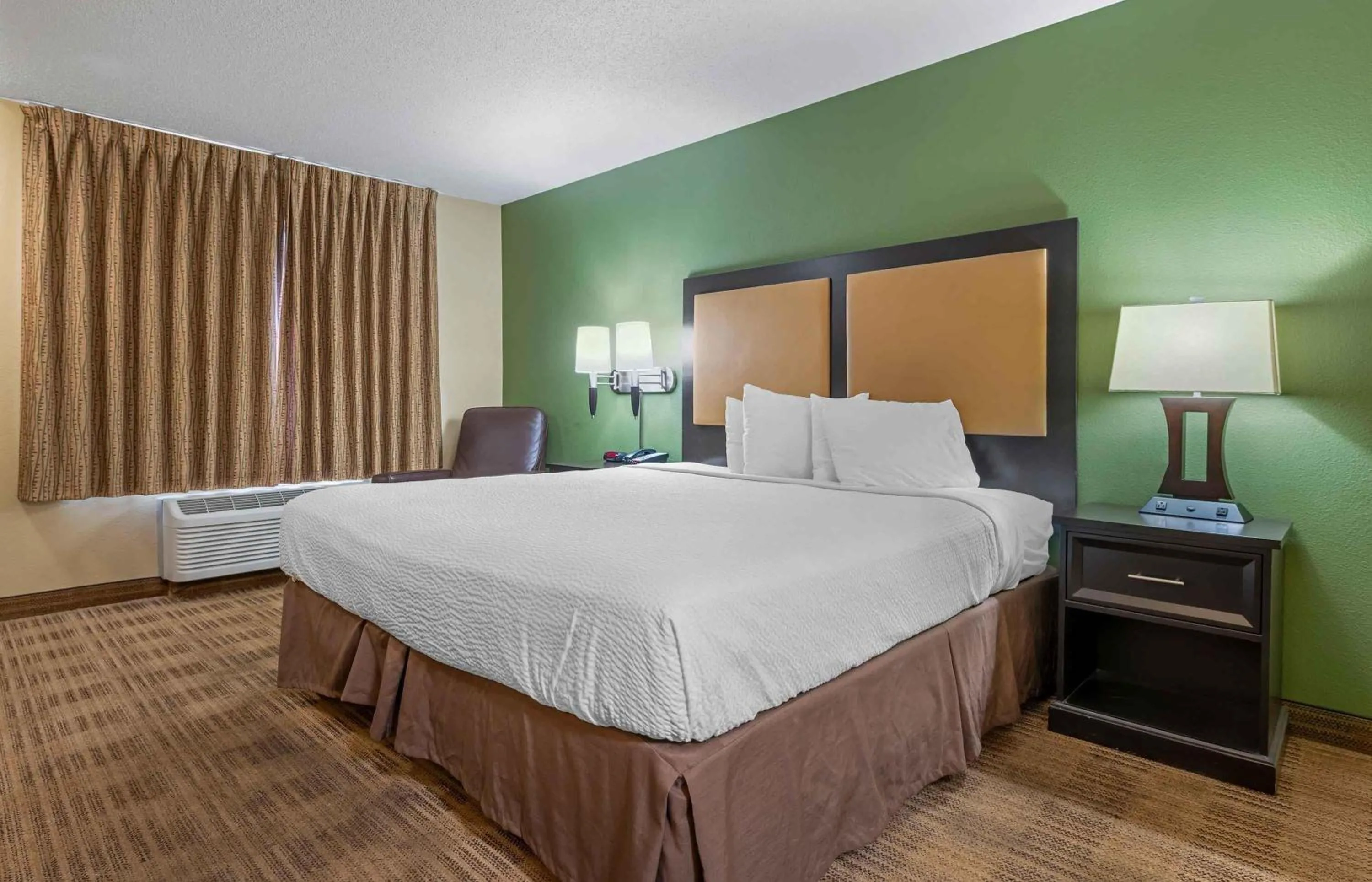 Studio with 1 King Bed - Non-Smoking in Extended Stay America Suites - Indianapolis - Castleton