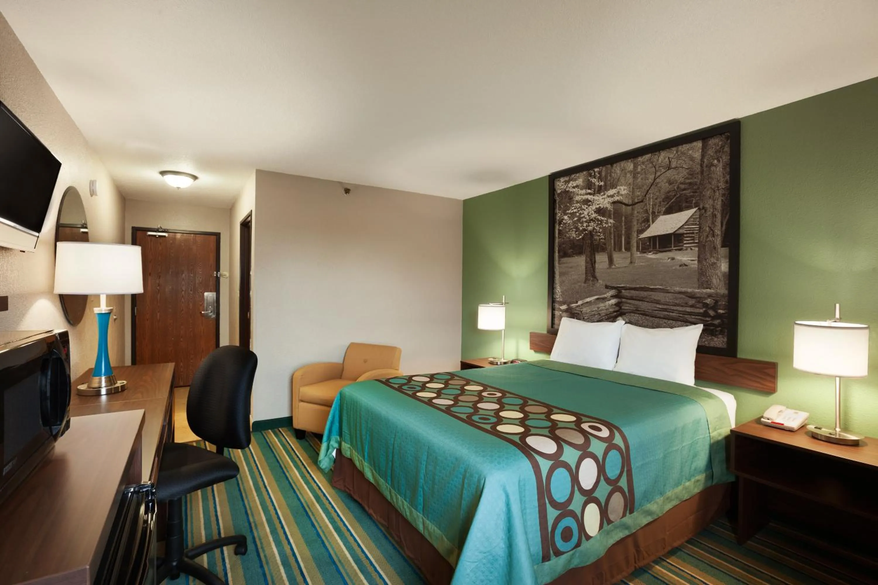 Queen Room - Non-Smoking in Super 8 by Wyndham Tuscola