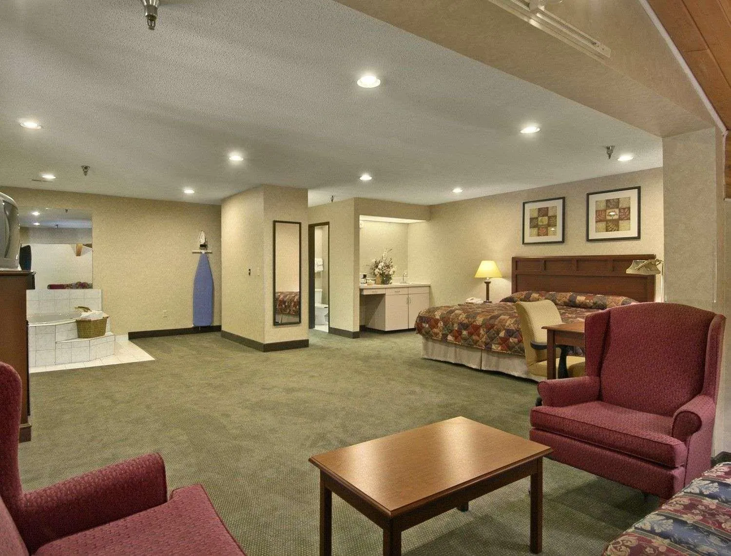 King Studio Suite - Non-Smoking in Baymont by Wyndham Tuscola