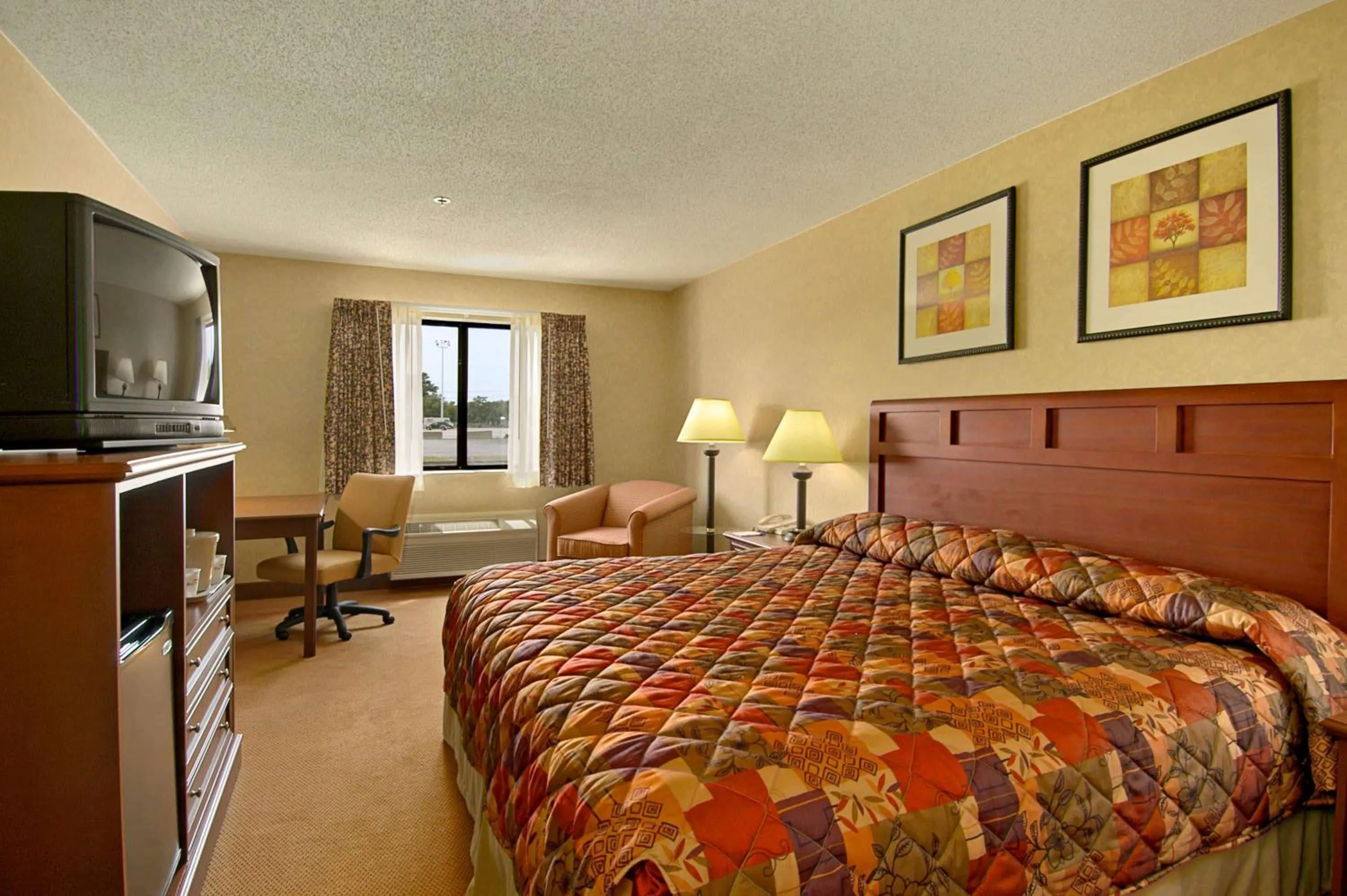Double Room - Disability Access - Non-Smoking in Baymont by Wyndham Tuscola