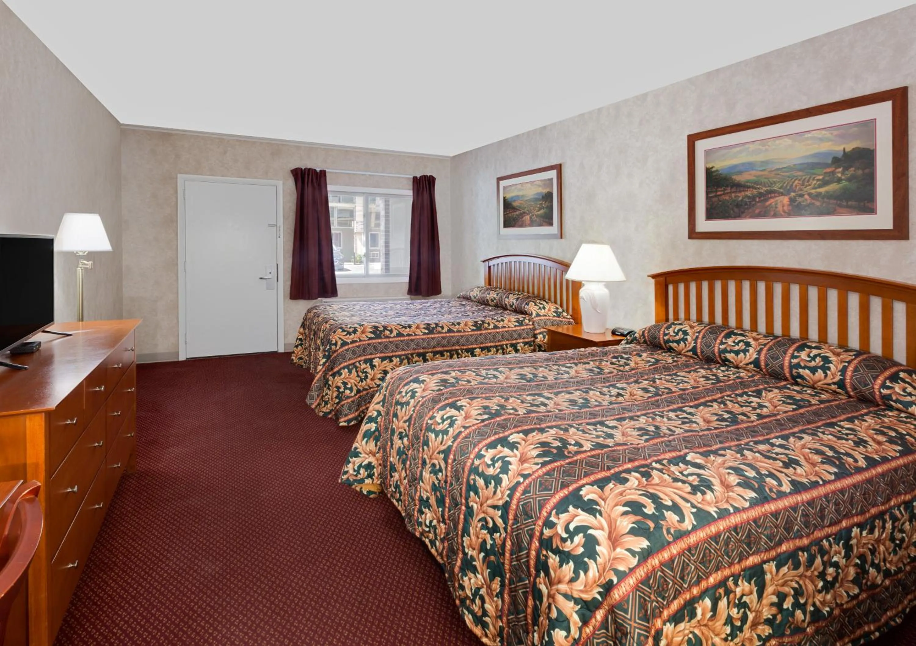 Two Queen Beds Non-Smoking in Super 8 by Wyndham Traverse City