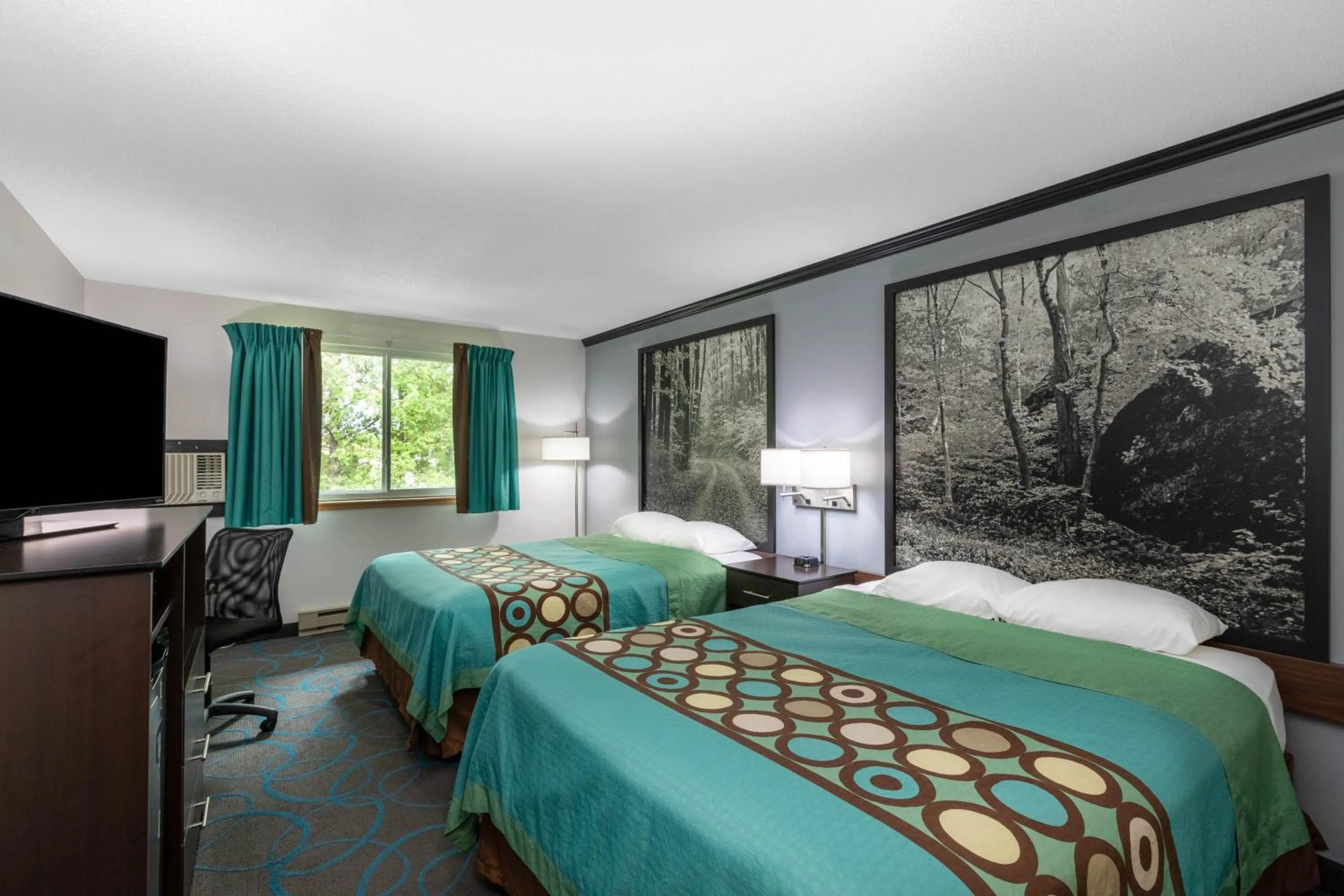Queen Room with Two Queen Beds - Non-Smoking - Pet Friendly in Super 8 by Wyndham Duluth