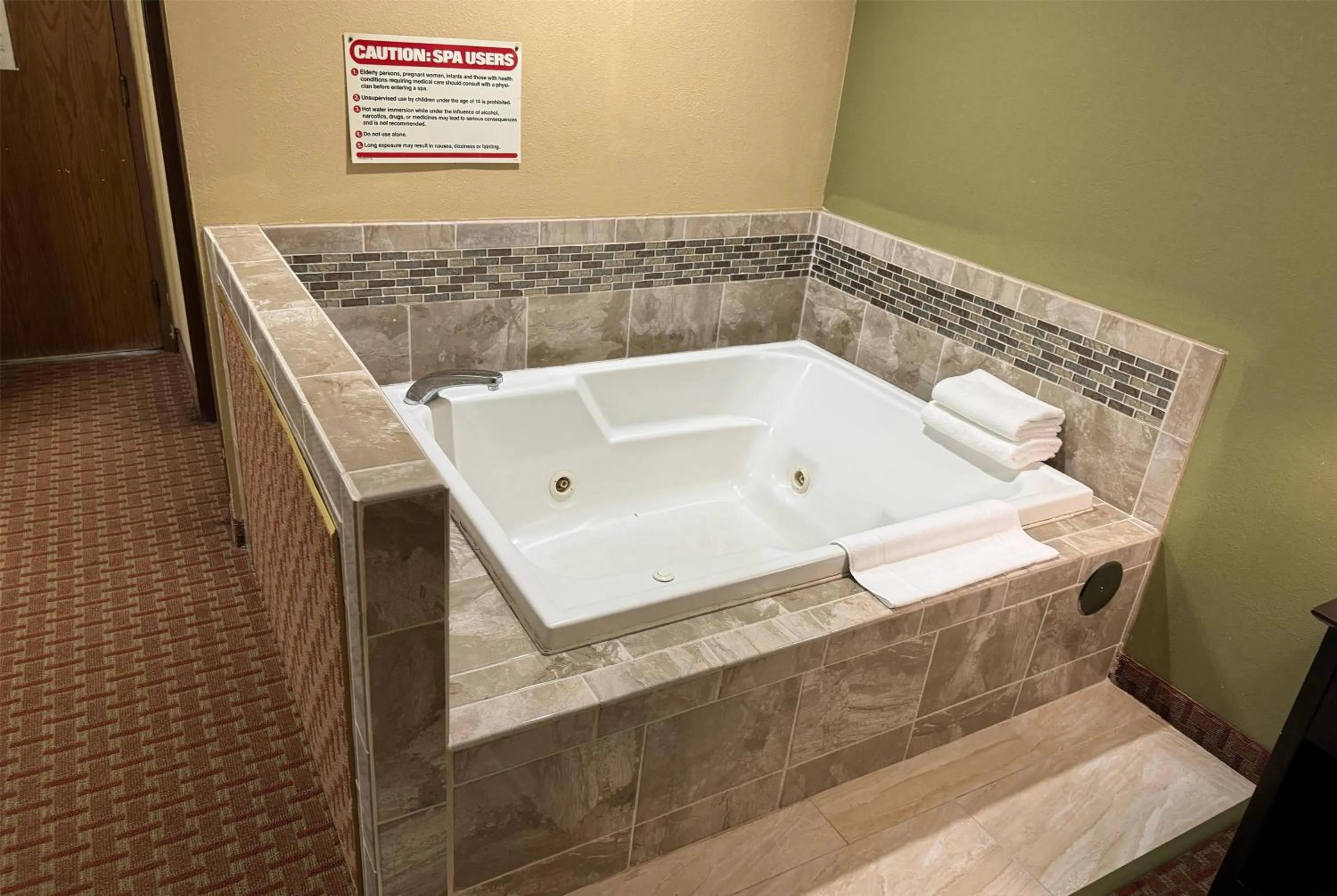 Deluxe King Suite in Super 8 by Wyndham DeKalb IL