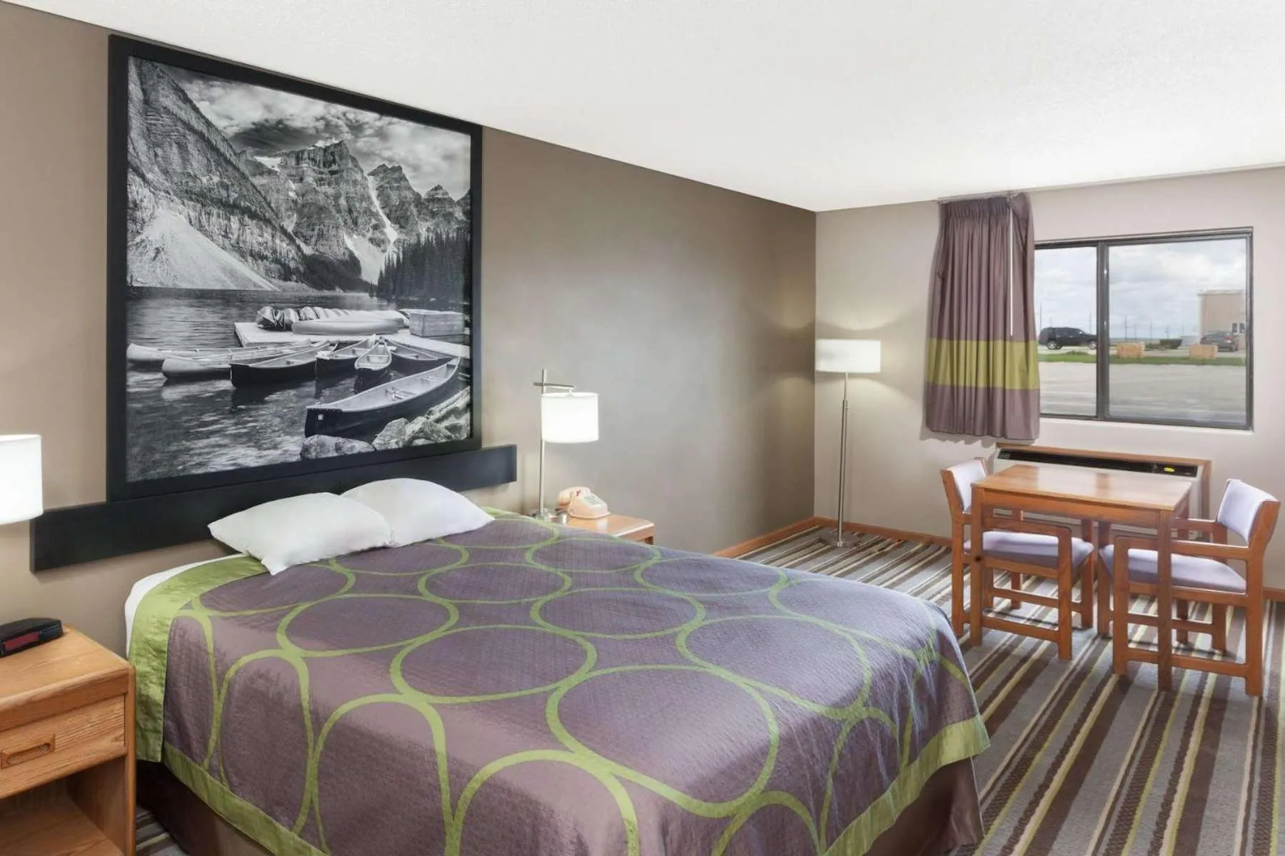 Queen Room - Mobility Access/Non-Smoking in Super 8 by Wyndham Watseka