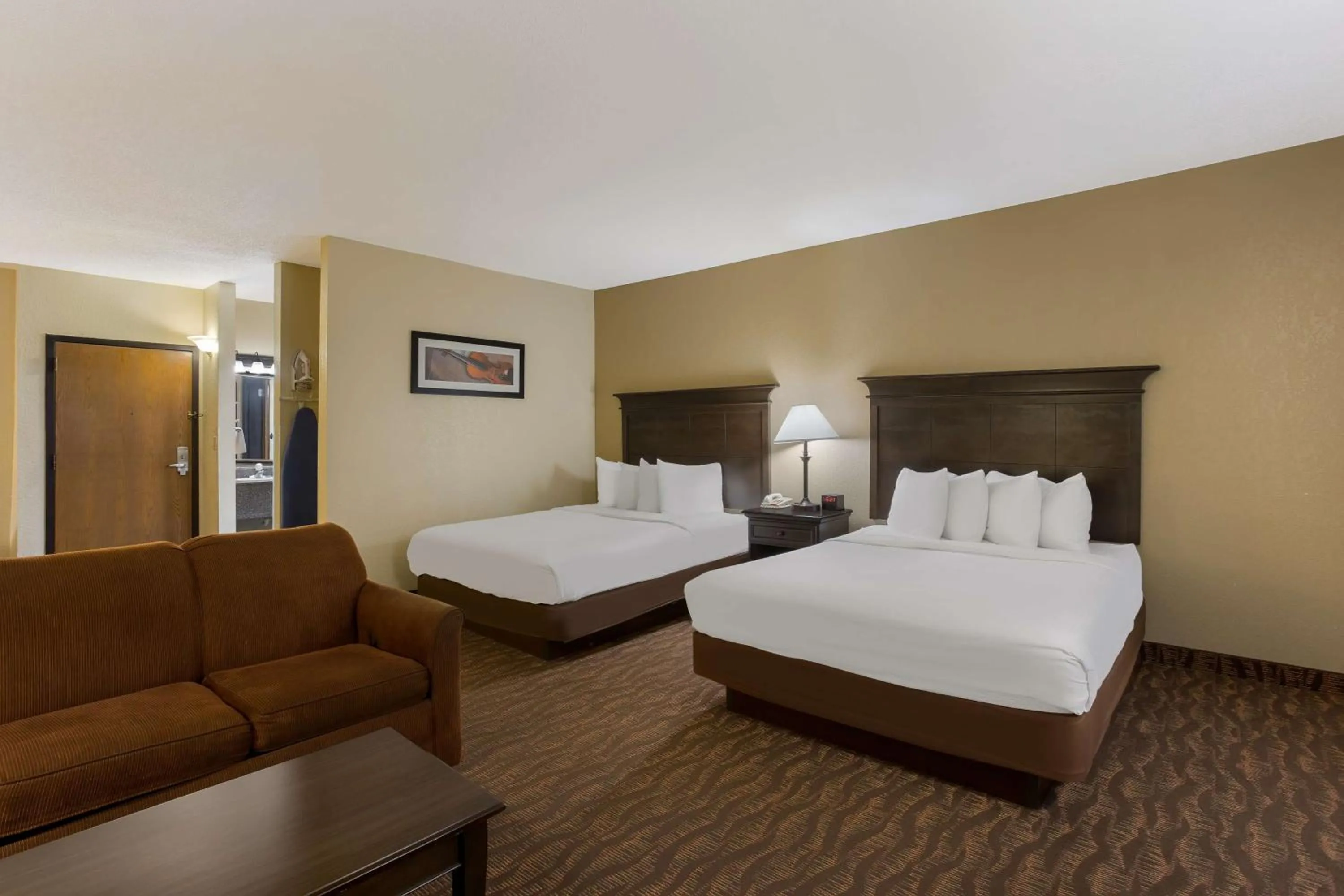 Queen Suite with Two Queen Beds - Non-Smoking in Best Western Music Capital Inn