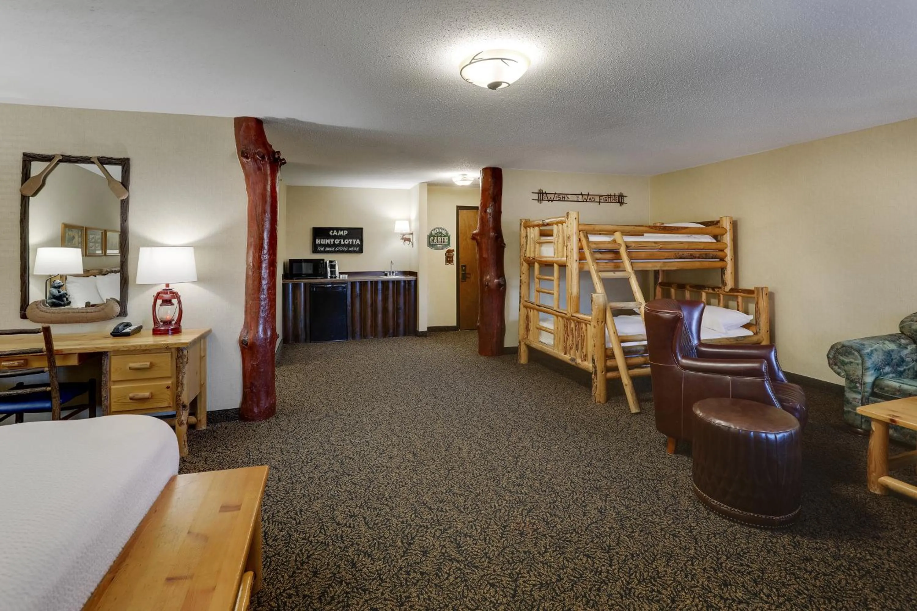 Family Suite in Stoney Creek Hotel Quad Cities - Moline