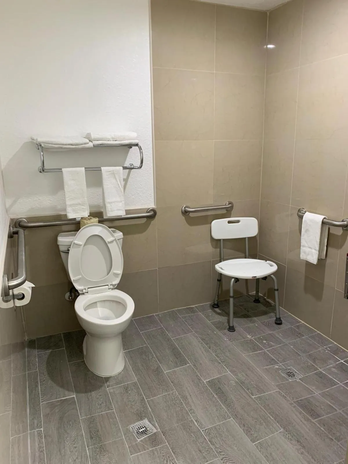 King Room - Disability Access - Non-Smoking in Motel 6 Branson, Mo