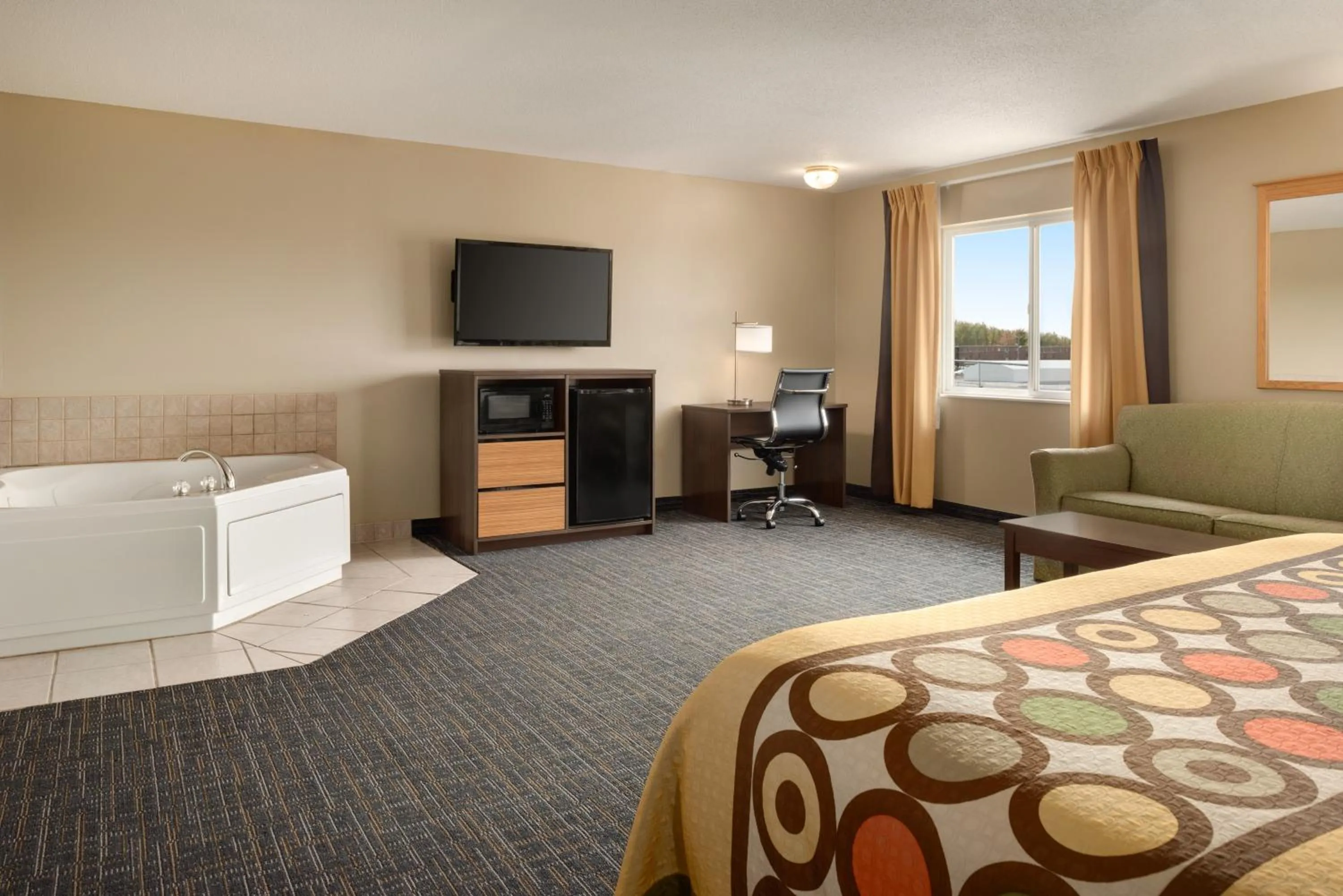 King Studio Suite - Non-Smoking in Super 8 by Wyndham Sioux Falls
