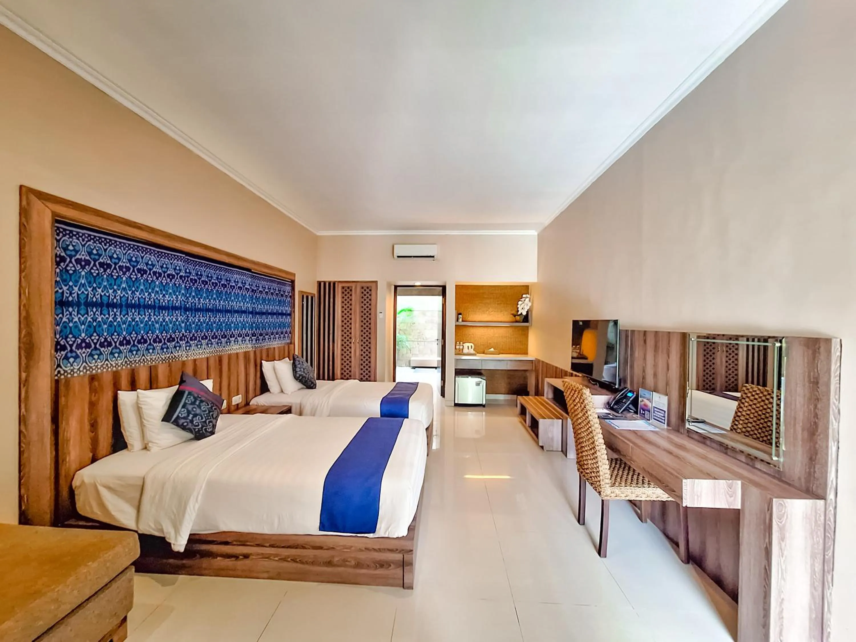 Premium Suite Room Twin Bed  in Sekuro Village Beach Resort