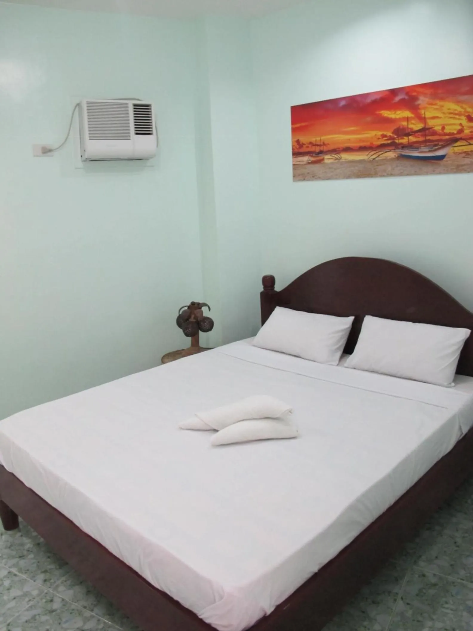 Family Room with Balcony in Cool Stay Inn