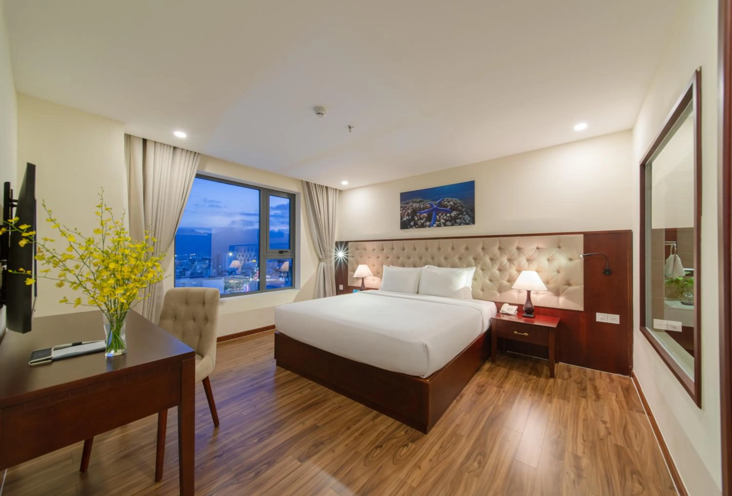 Florida Suite Partial Sea View in Florida Hotel