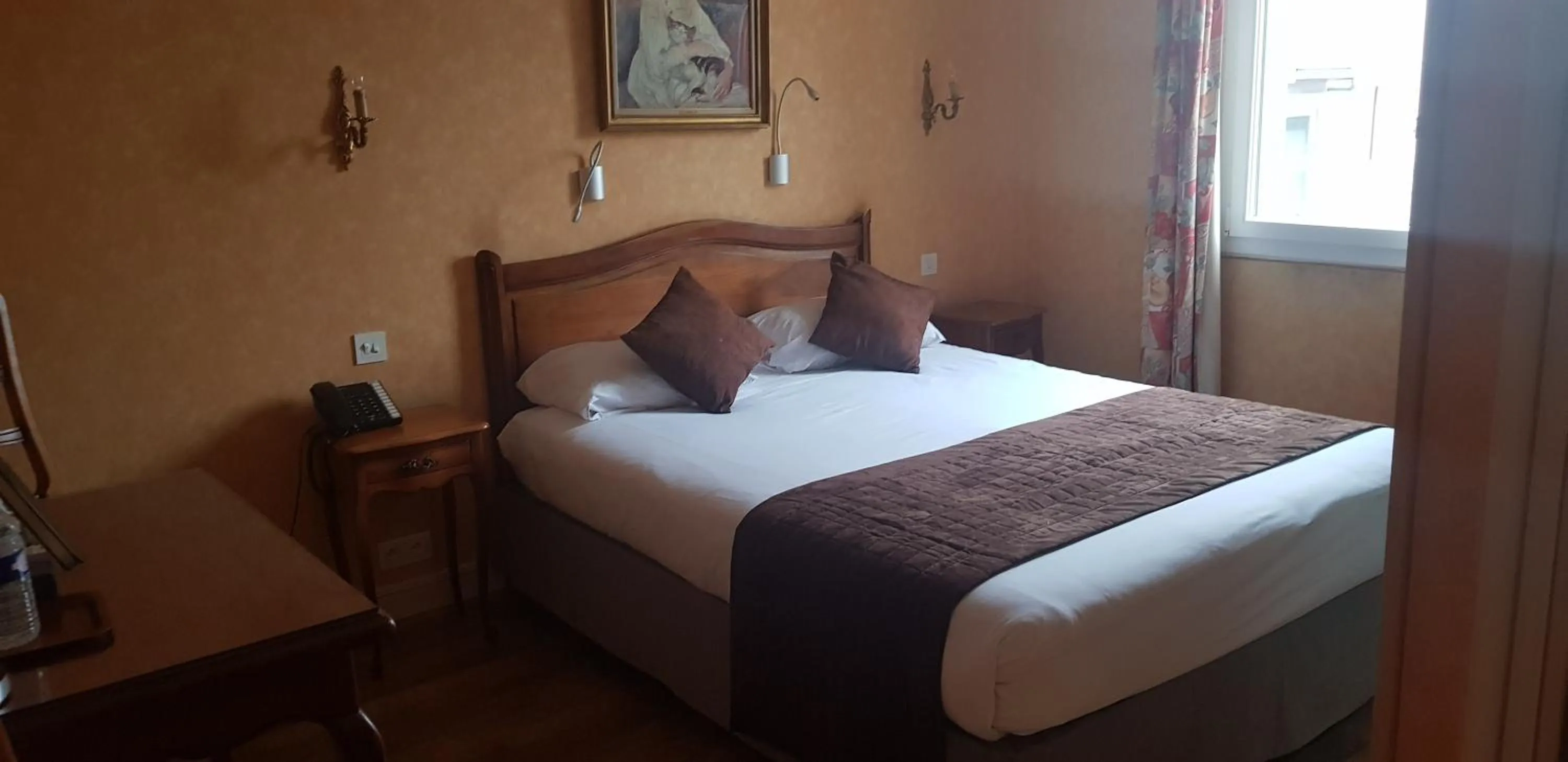 Standard Double or Twin Room in LOGIS HOTEL - Le Relais Saint Vincent