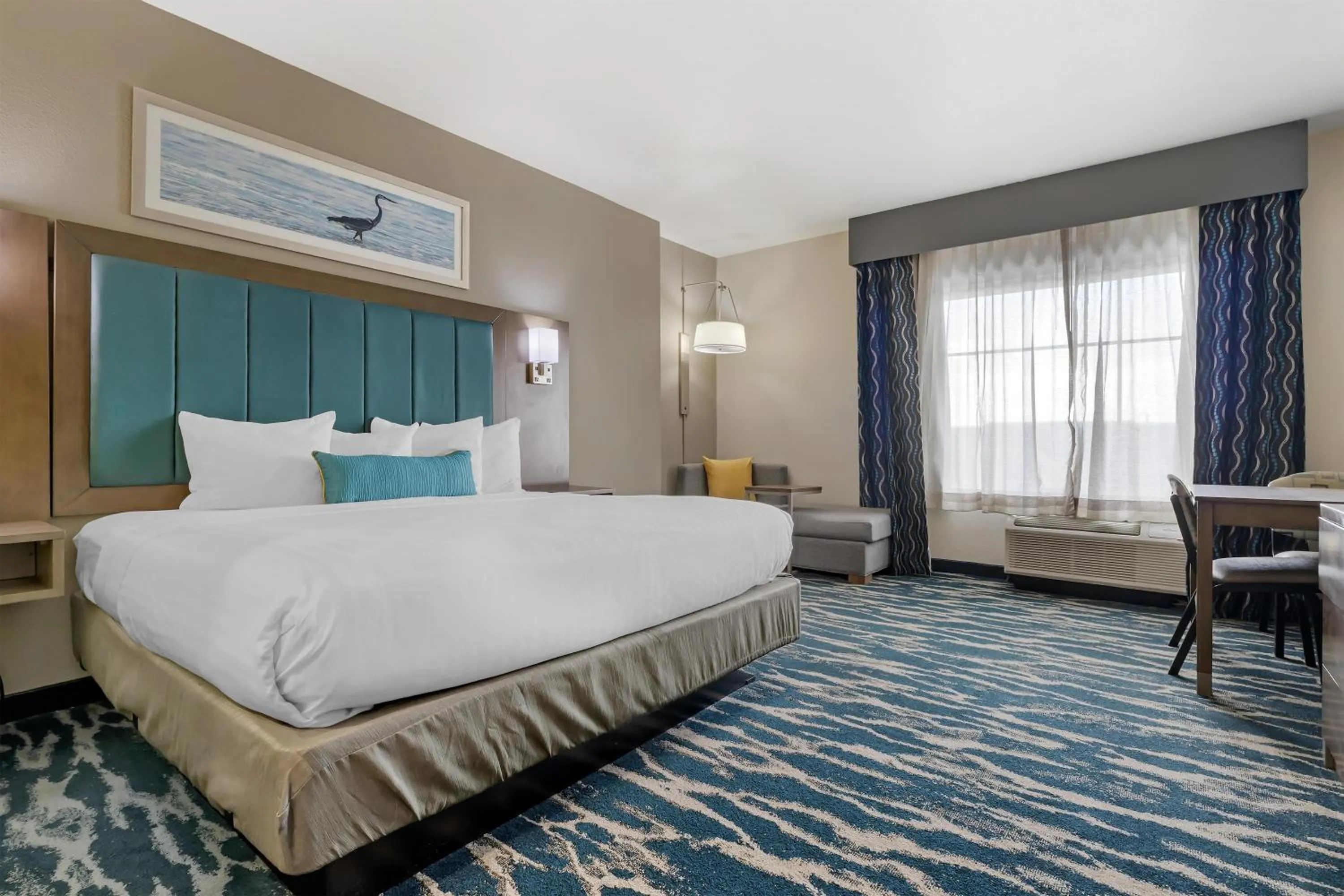 King Room with Kitchenette and Bay View - Non-Smoking in Executive Residency by Best Western Corpus Christi