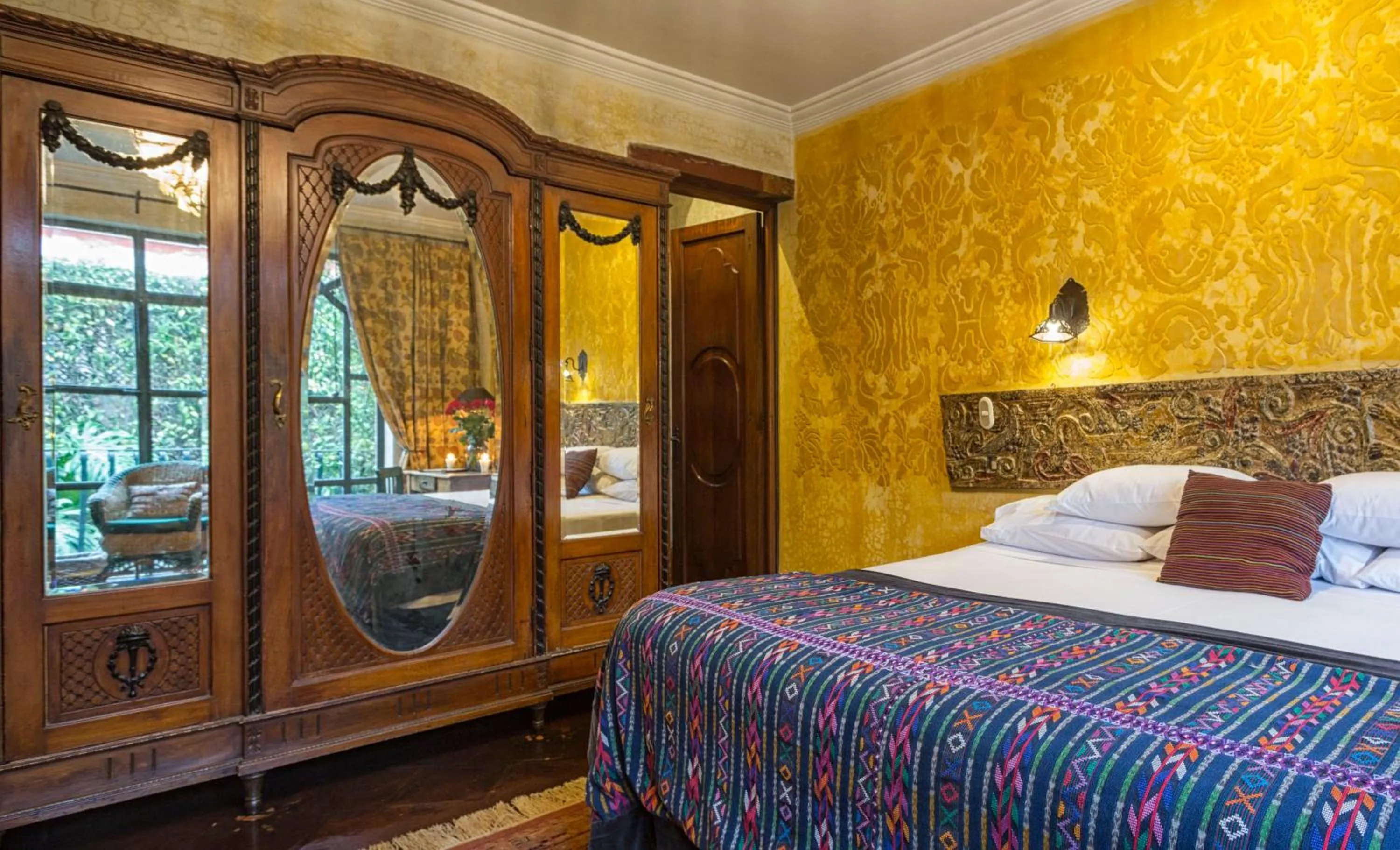 Junior Suite with Balcony in Meson Panza Verde