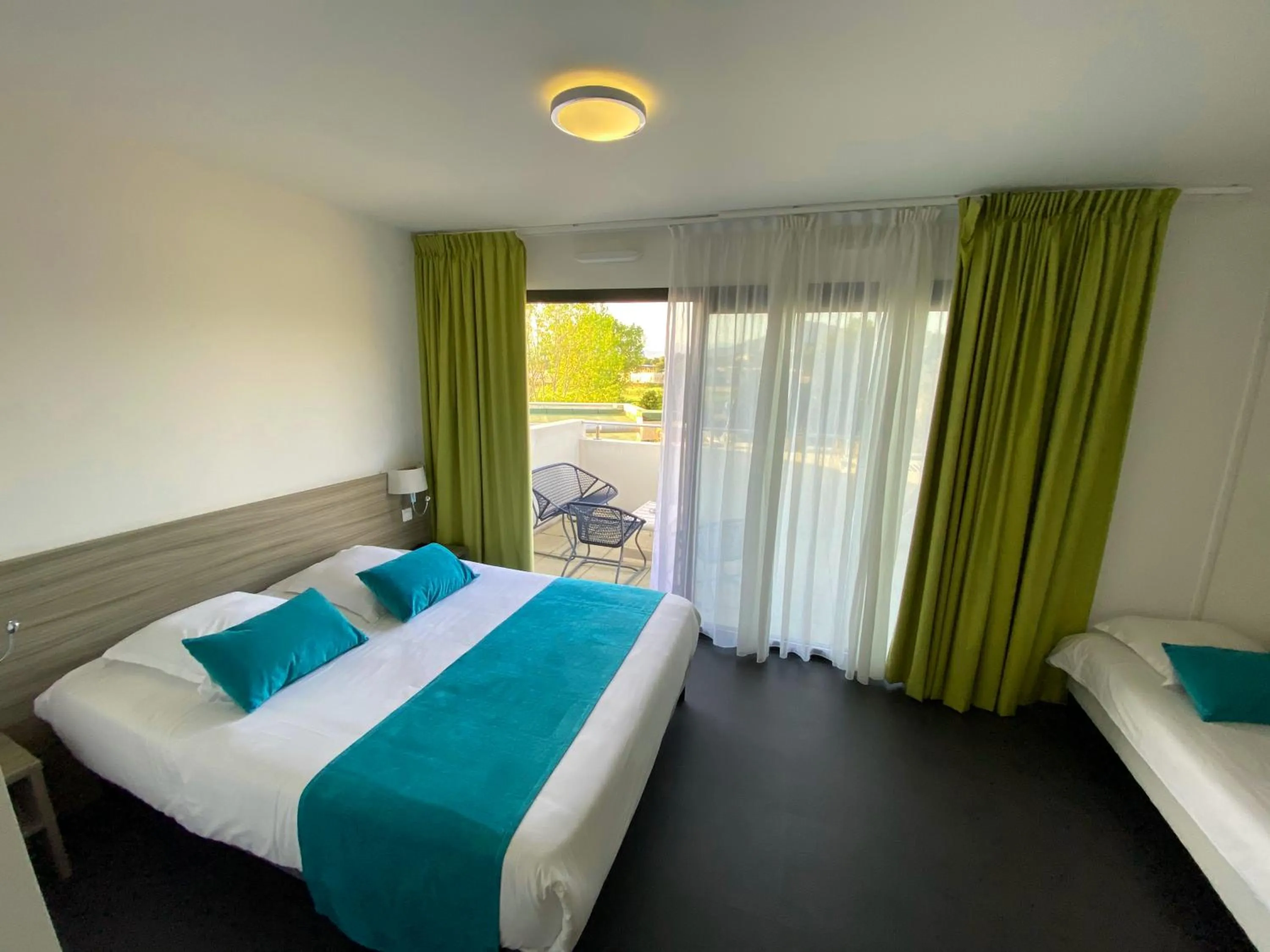 Prestige Suite with Sea View  in Suite Home Porticcio