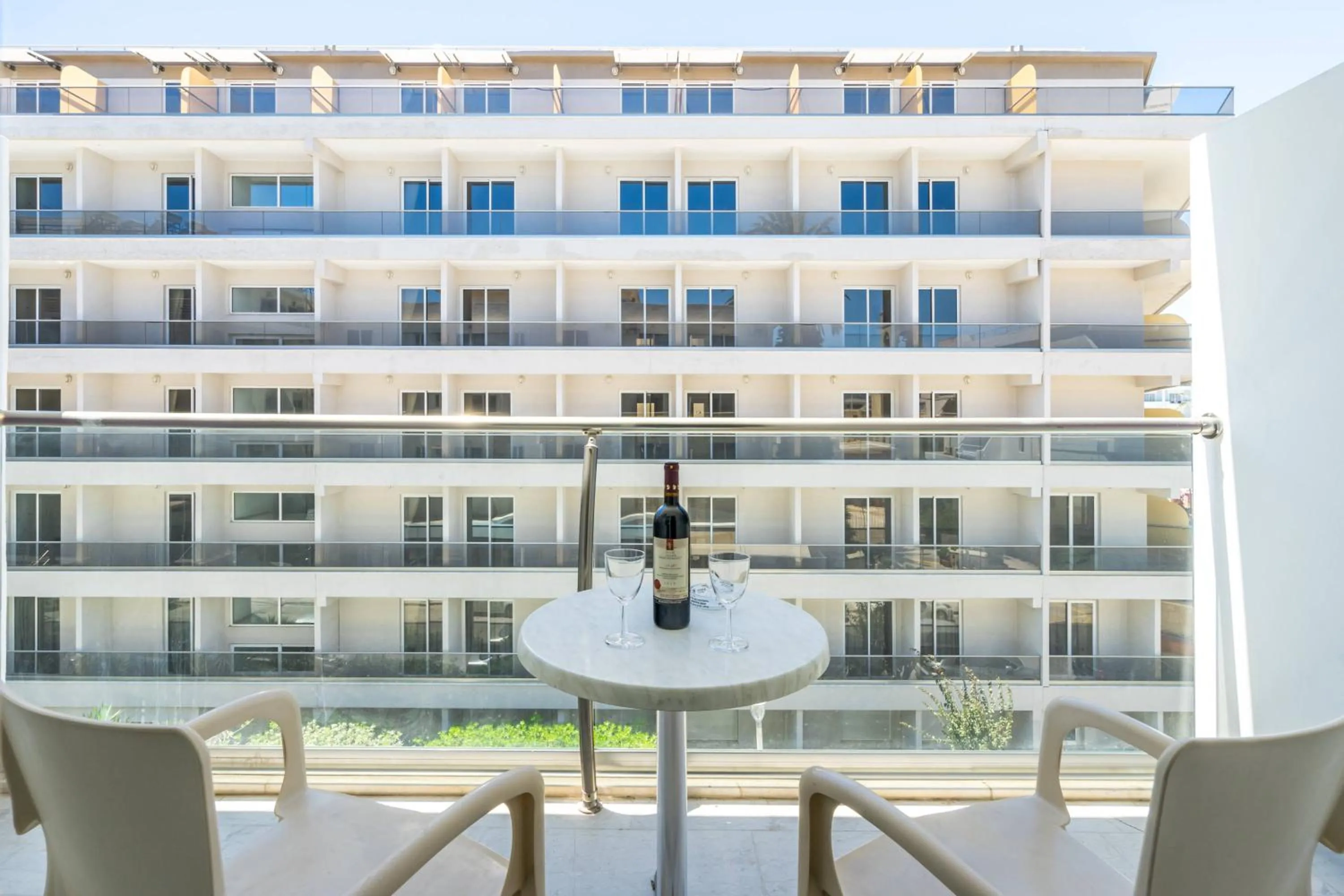 Superior Double or Twin Room with City View in Santa Maria City Hotel