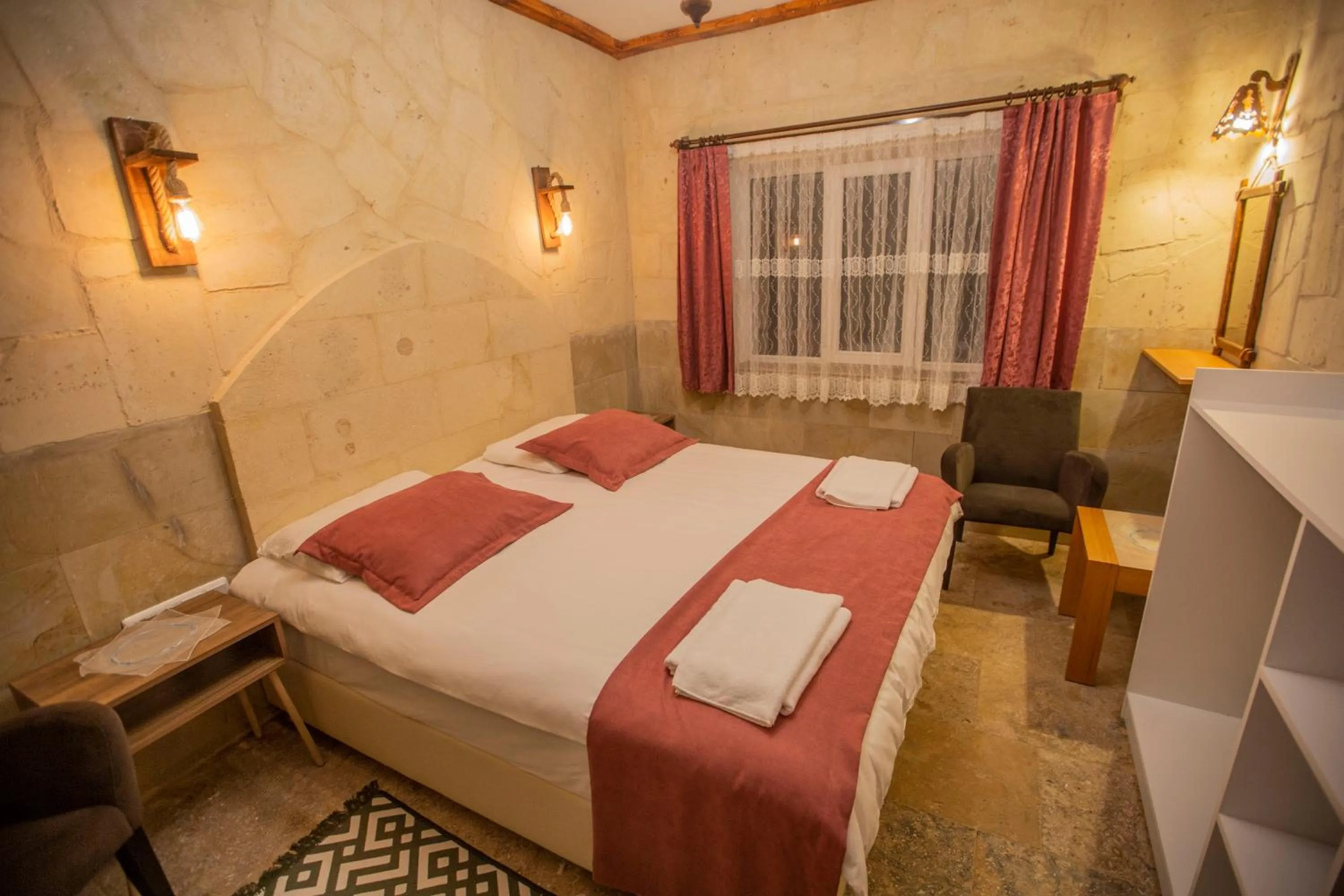 Standard Double Room in Capiedra Hotel